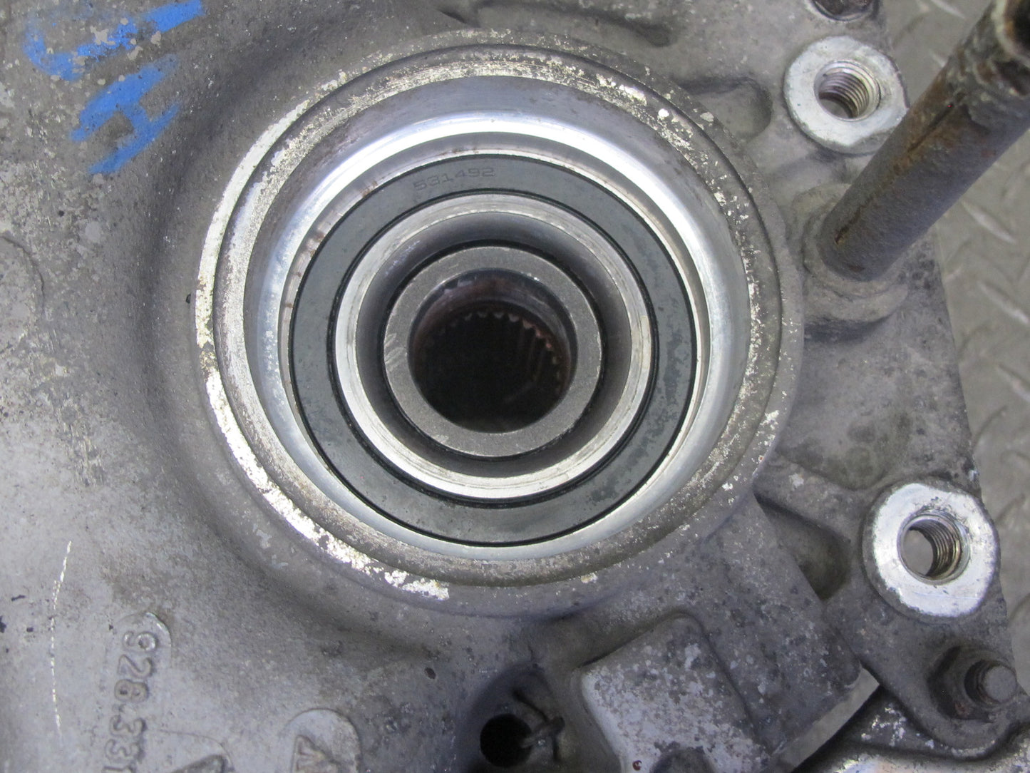 1984-1985 Porsche 928 S Rear Right Spindle Knuckle Wheel Hub Bearing