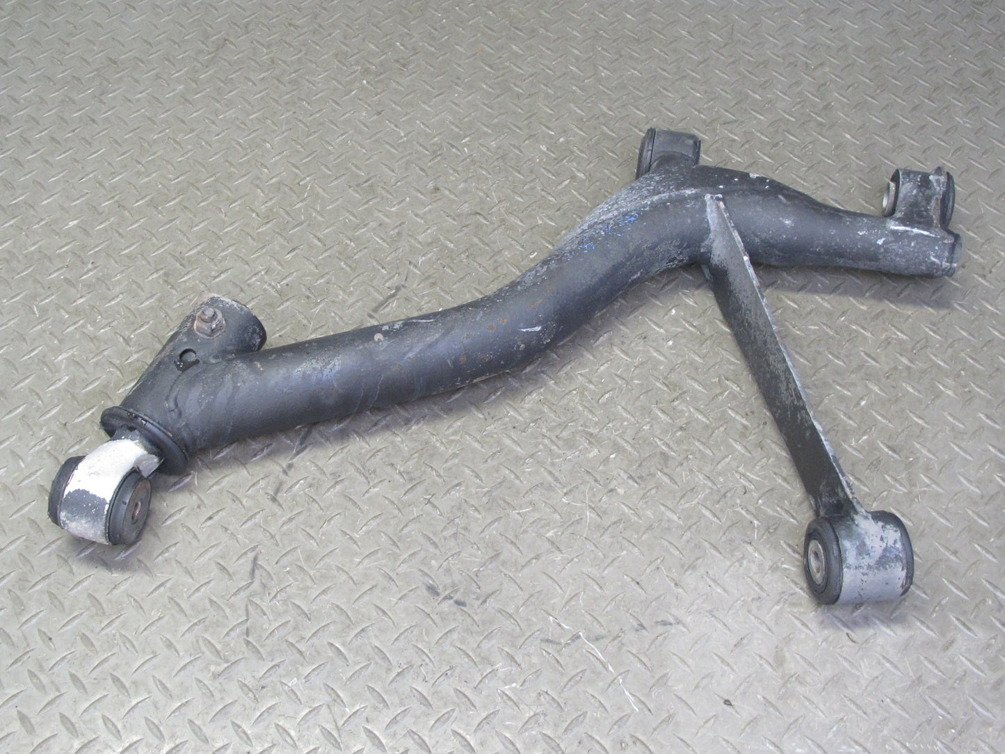 1984-1995 Porsche 928 S Rear Left Suspension Lower Control Arm