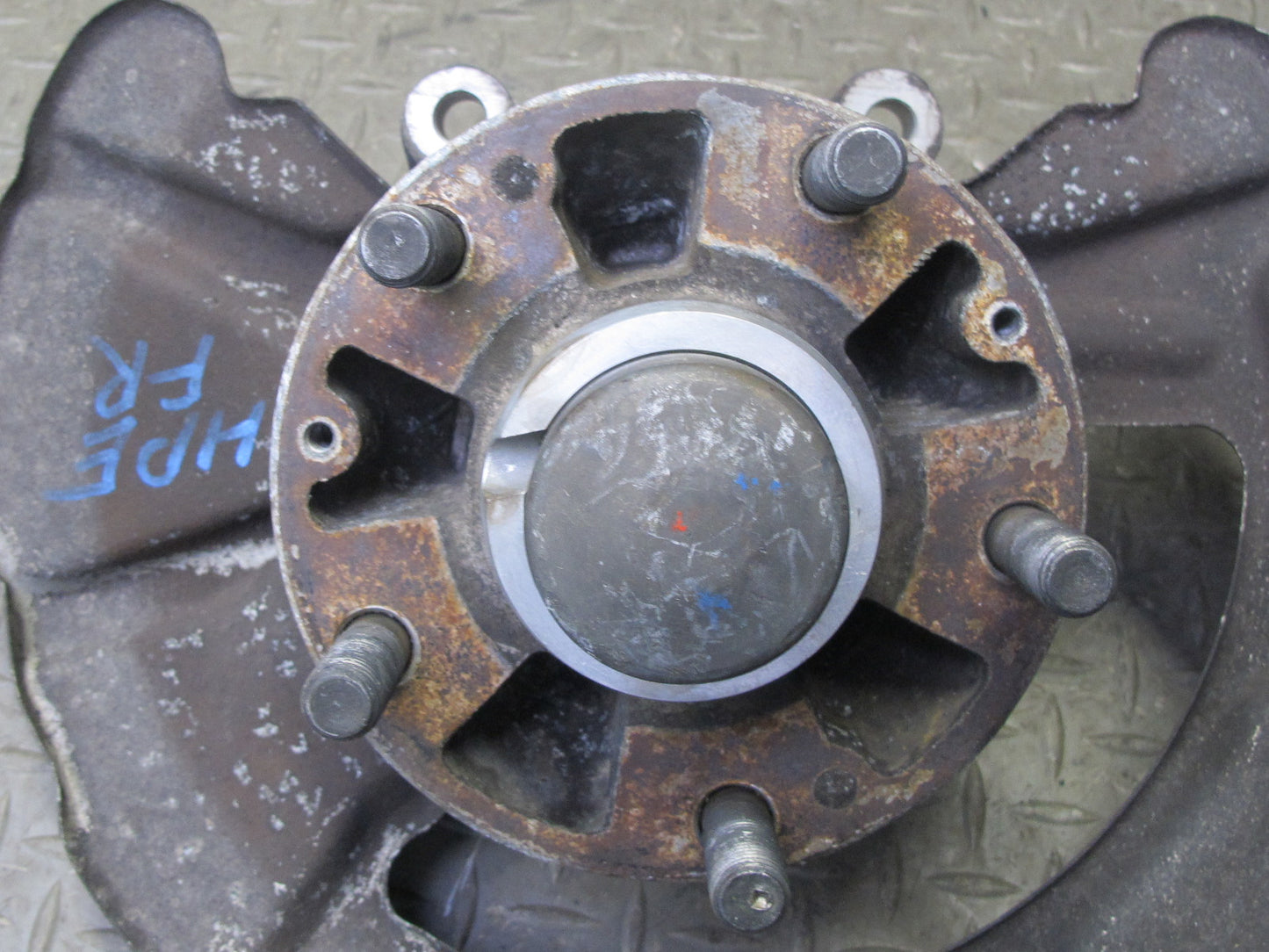 1984-1985 Porsche 928 S Front Right Side Spindle Knuckle Wheel Hub Bearing