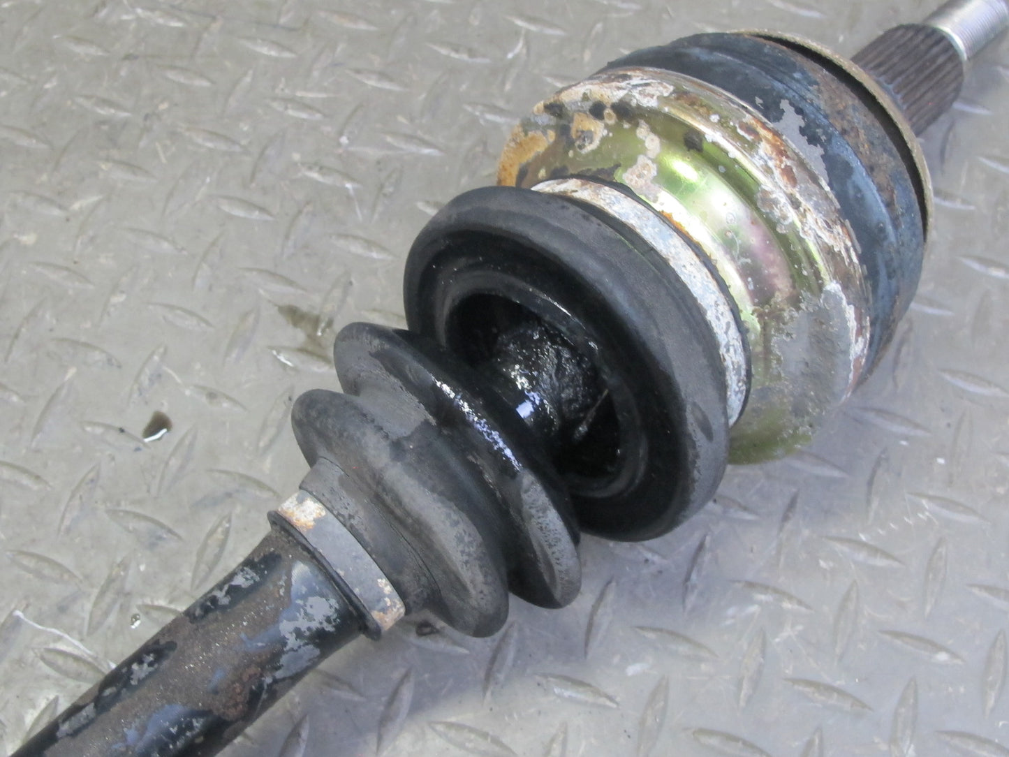 1985-1995 Porsche 928 S A/T Rear Left or Right Side Suspension Axle Shaft
