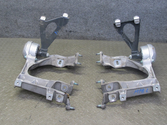 00-04 Porsche Boxster 986 M/T 5 Speed Transmission Subframe Mount Bracket Set