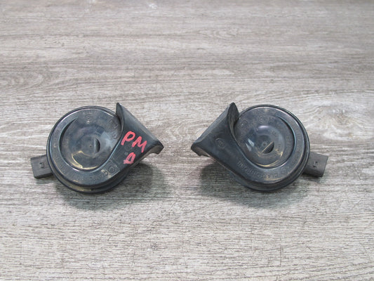 2015-2018 Porsche Macan High & Low Tone Note Pitch Horn Signal Set of 2