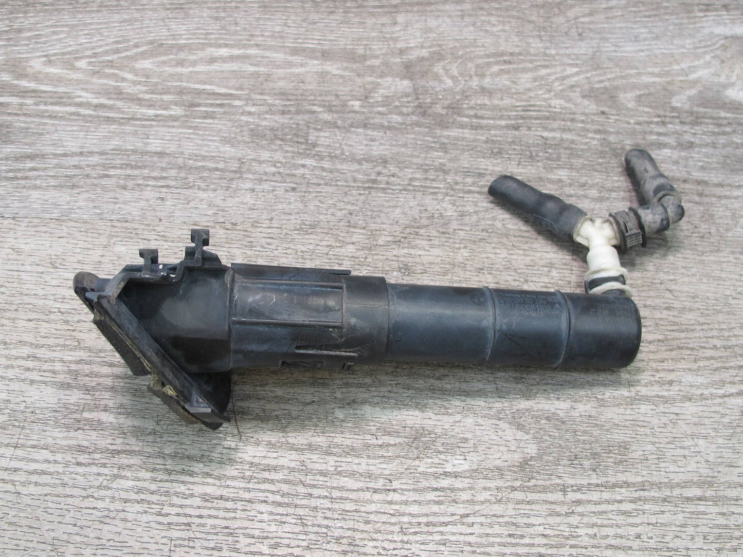 15-18 Porsche Macan Front Left & Right Headlight Washer Nozzle Spray JET Set