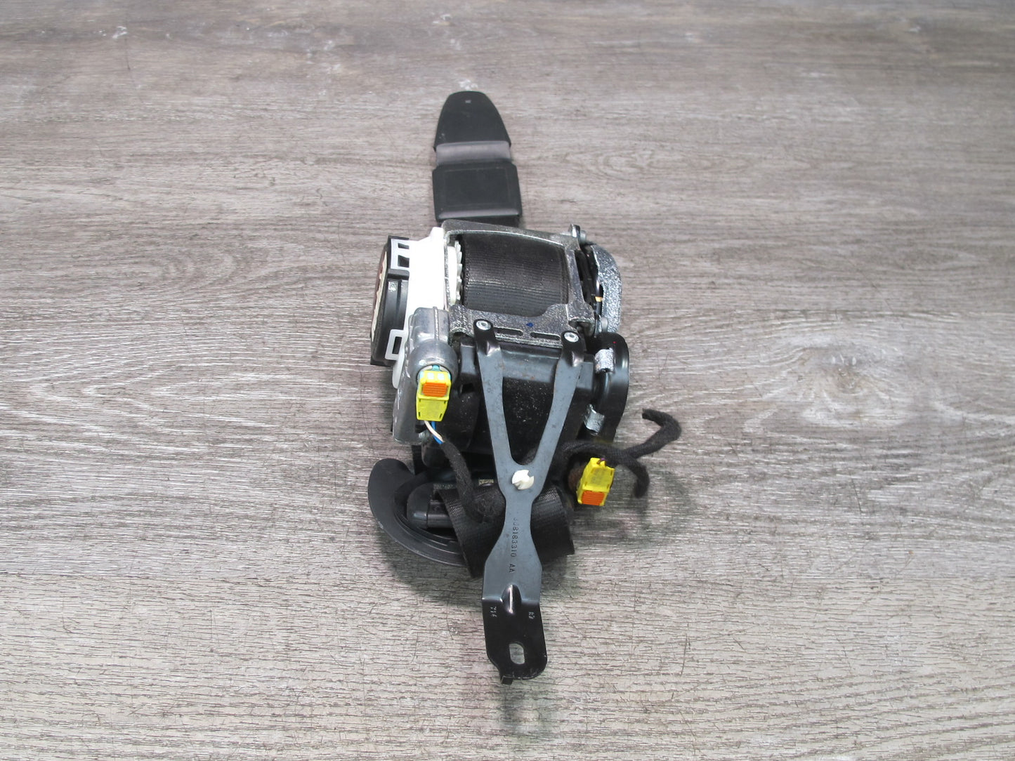 15-18 PORSCHE MACAN RONT RIGHT & LEFT SIDE SEATBELT RETRACTOR SET OEM