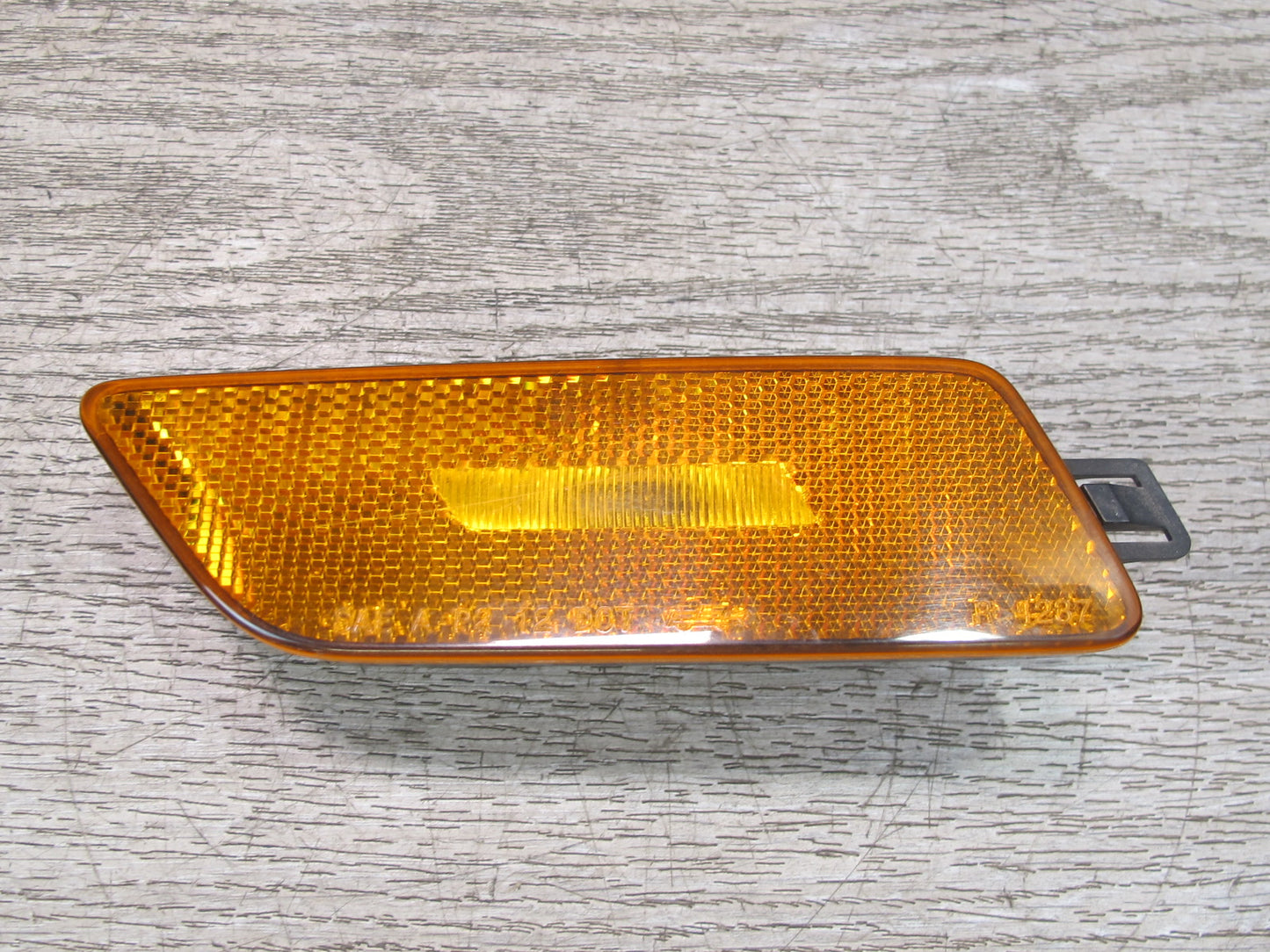 2015-2018 Porsche Macan Front Left & Right Side Marker Light Lamp Set of 2