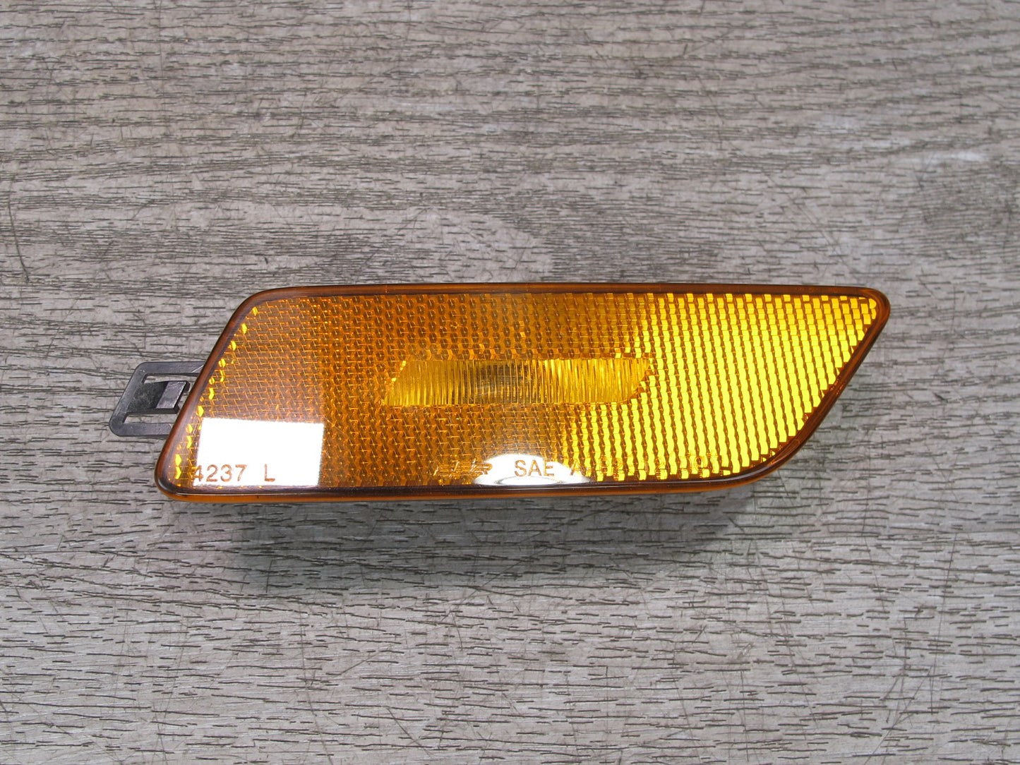 2015-2018 Porsche Macan Front Left & Right Side Marker Light Lamp Set of 2