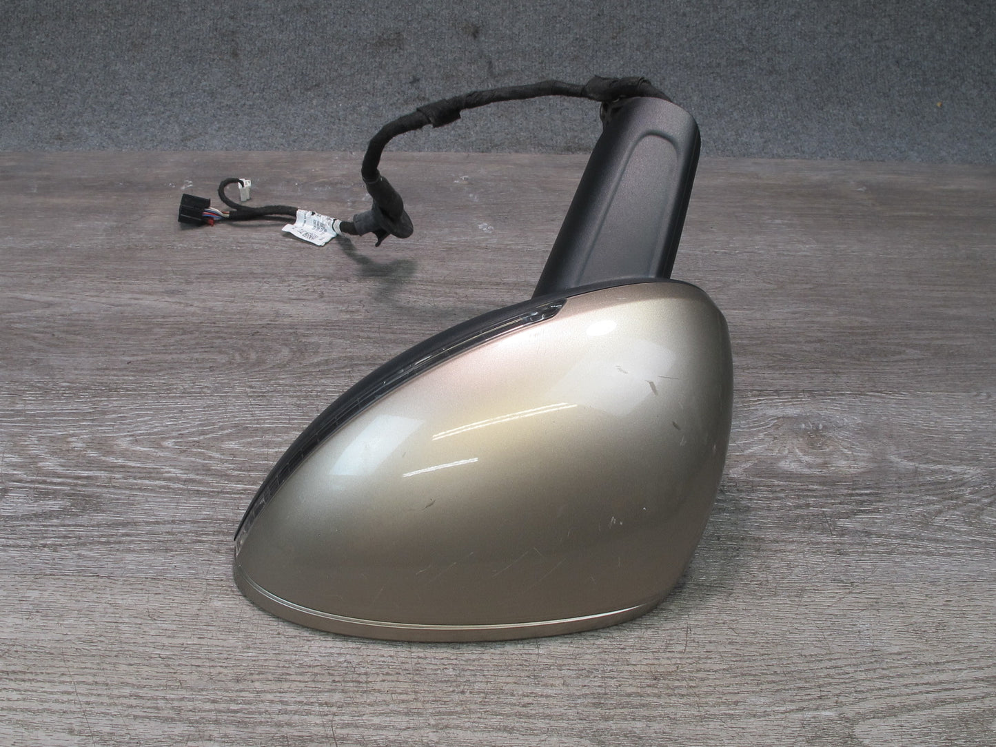 2015-2018 Porsche Macan Left Exterior Side View Mirror w Blind Spot 95B857507F
