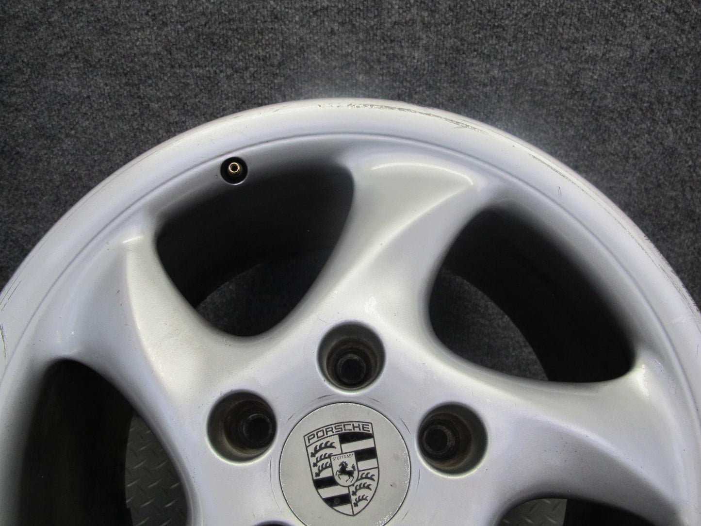 1999-2005 Porsche 911 996 Rear 18" R18 Alloy Wheel Rim 18x10J ET65 99336214004