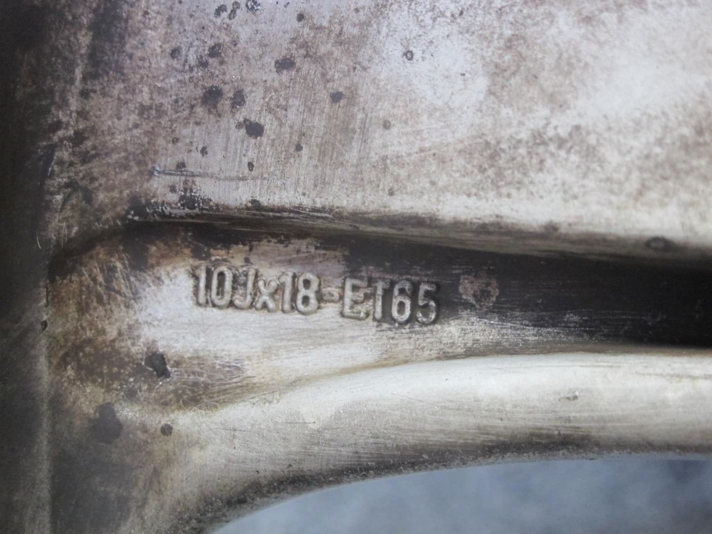 1999-2005 Porsche 911 996 Rear 18" R18 Alloy Wheel Rim 18x10J ET65 99336214004