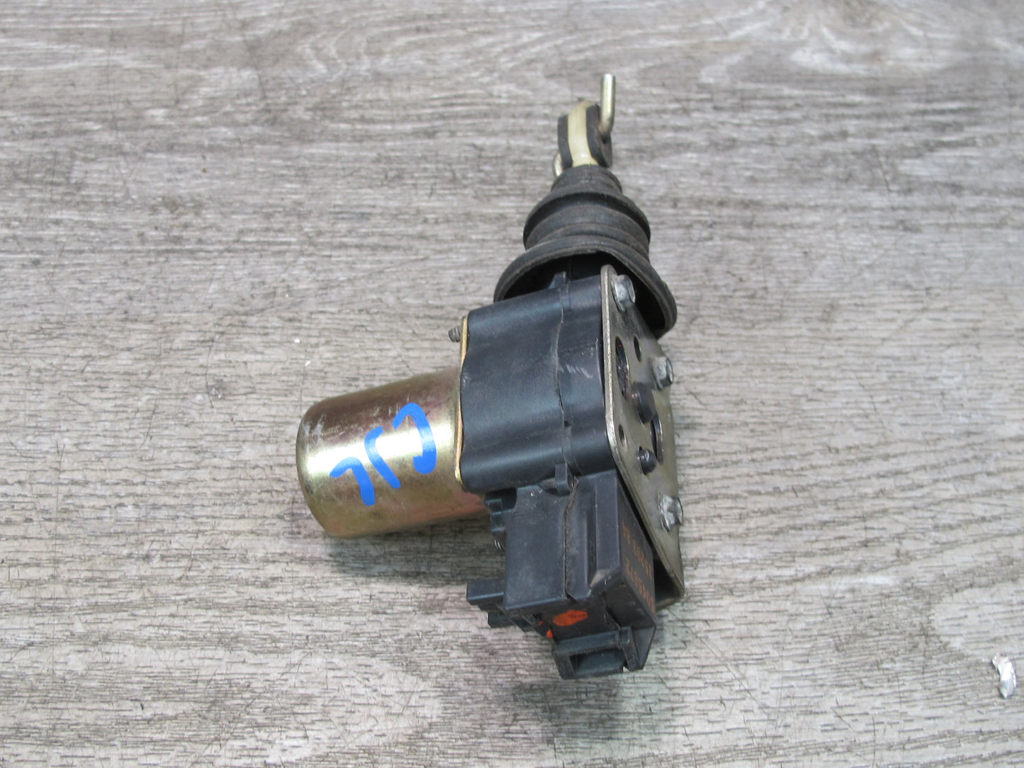 84-93 Chevrolet Corvette C4 Left Door Central Lock Actuator Motor OEM