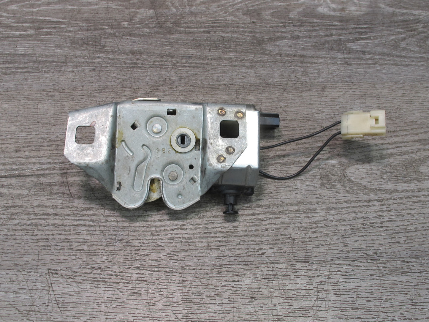 84-96 Chevrolet Corvette C4 Rear Window Hatch Trunk Lock Latch Release OEM