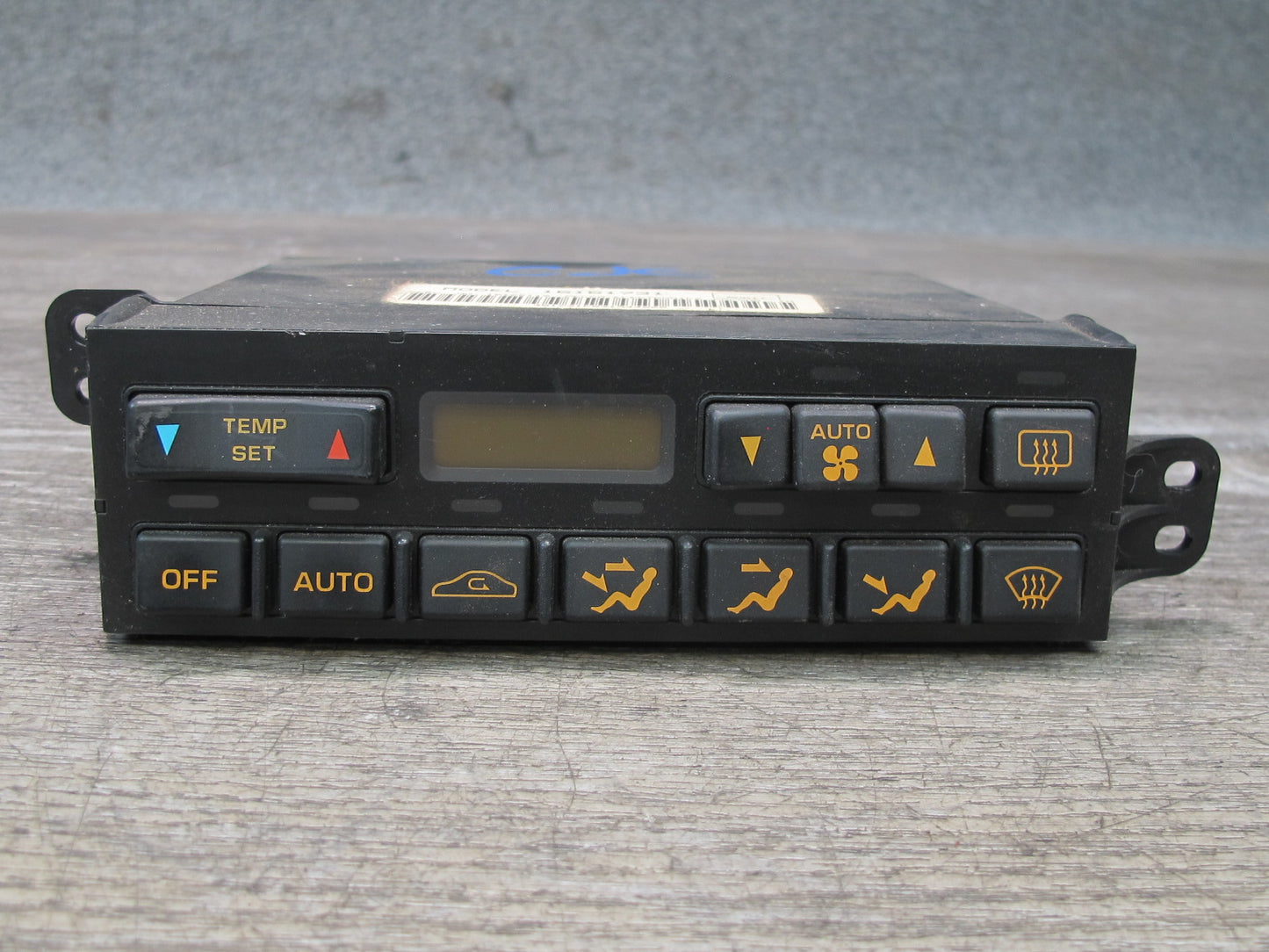 92-93 Chevrolet Corvette C4 A/C Heater Climate Control Switch Panel 16161731 OEM