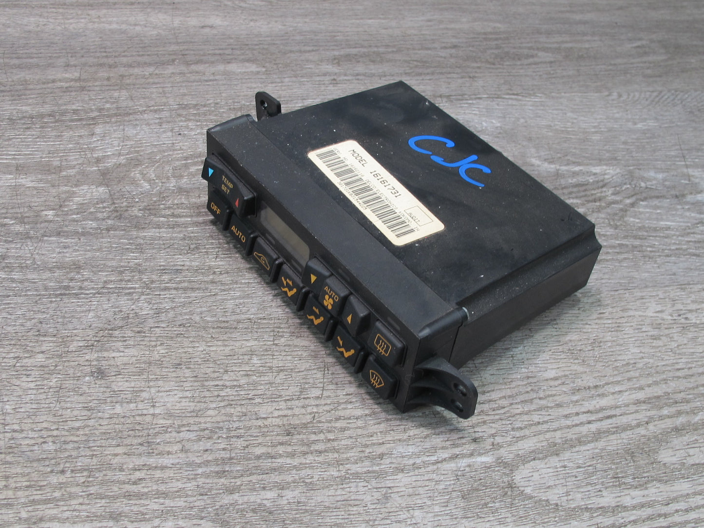 92-93 Chevrolet Corvette C4 A/C Heater Climate Control Switch Panel 16161731 OEM