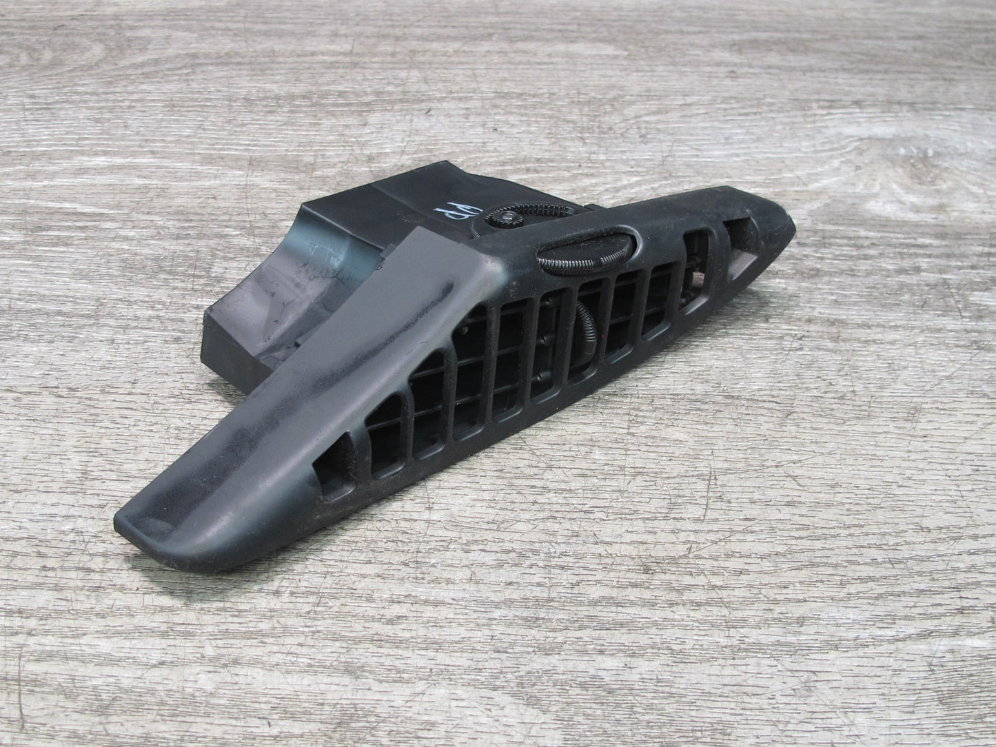 90-93 Chevrolet Corvette C4 Dash Left Air Vent Grille Black 10086045 OEM