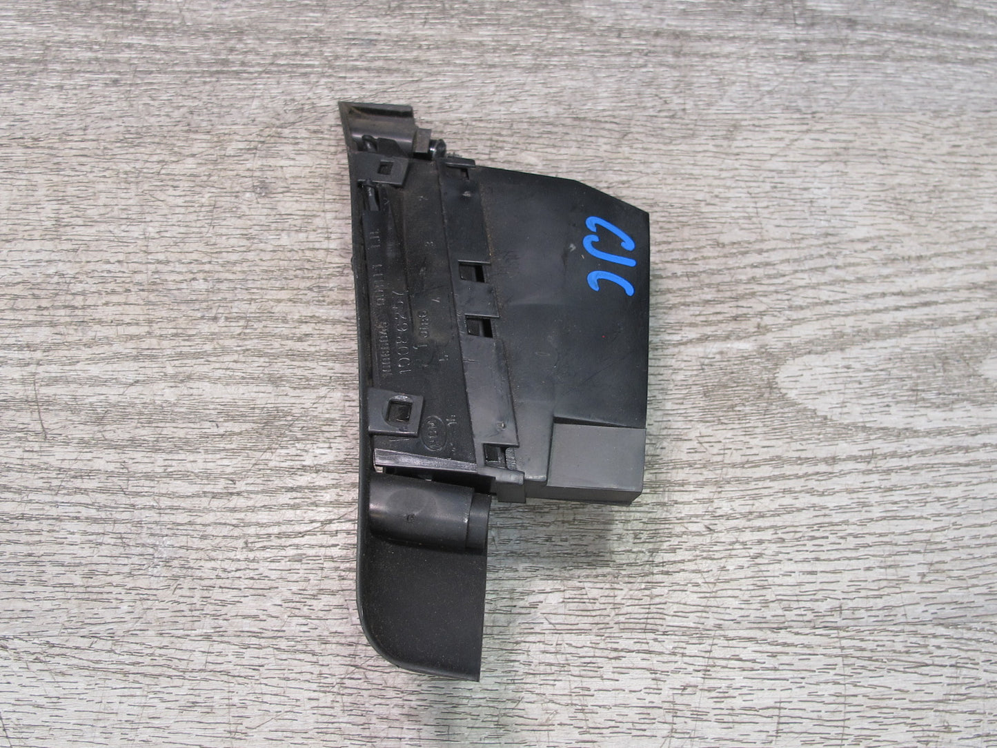 90-93 Chevrolet Corvette C4 Dash Left Air Vent Grille Black 10086045 OEM