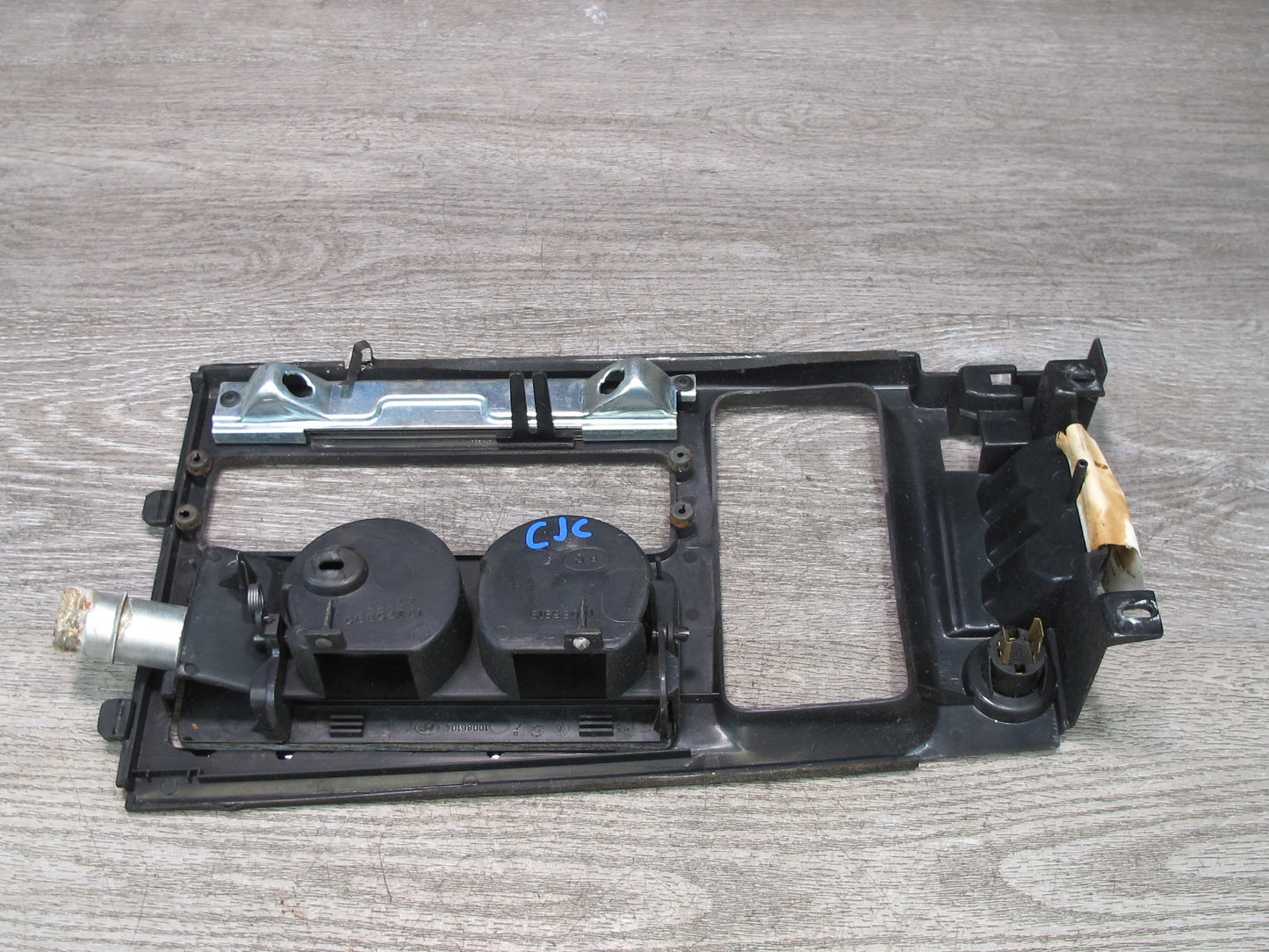 92-93 Chevrolet Corvette C4 A/T Center Console Shifter Trim w CUP Holder OEM