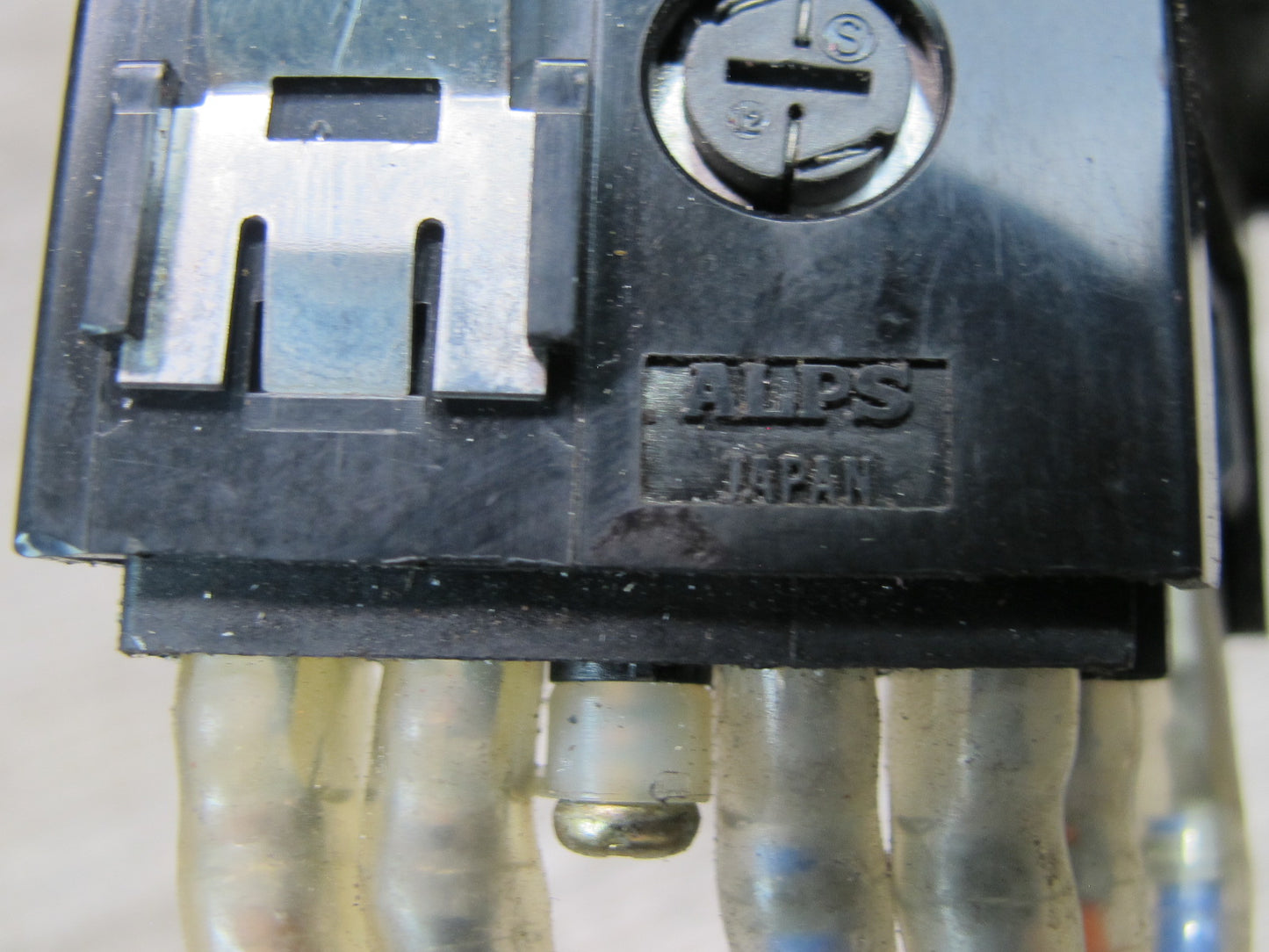 92-93 Chevrolet Corvette C4 Right Door Power Window Switch 10161835 OEM