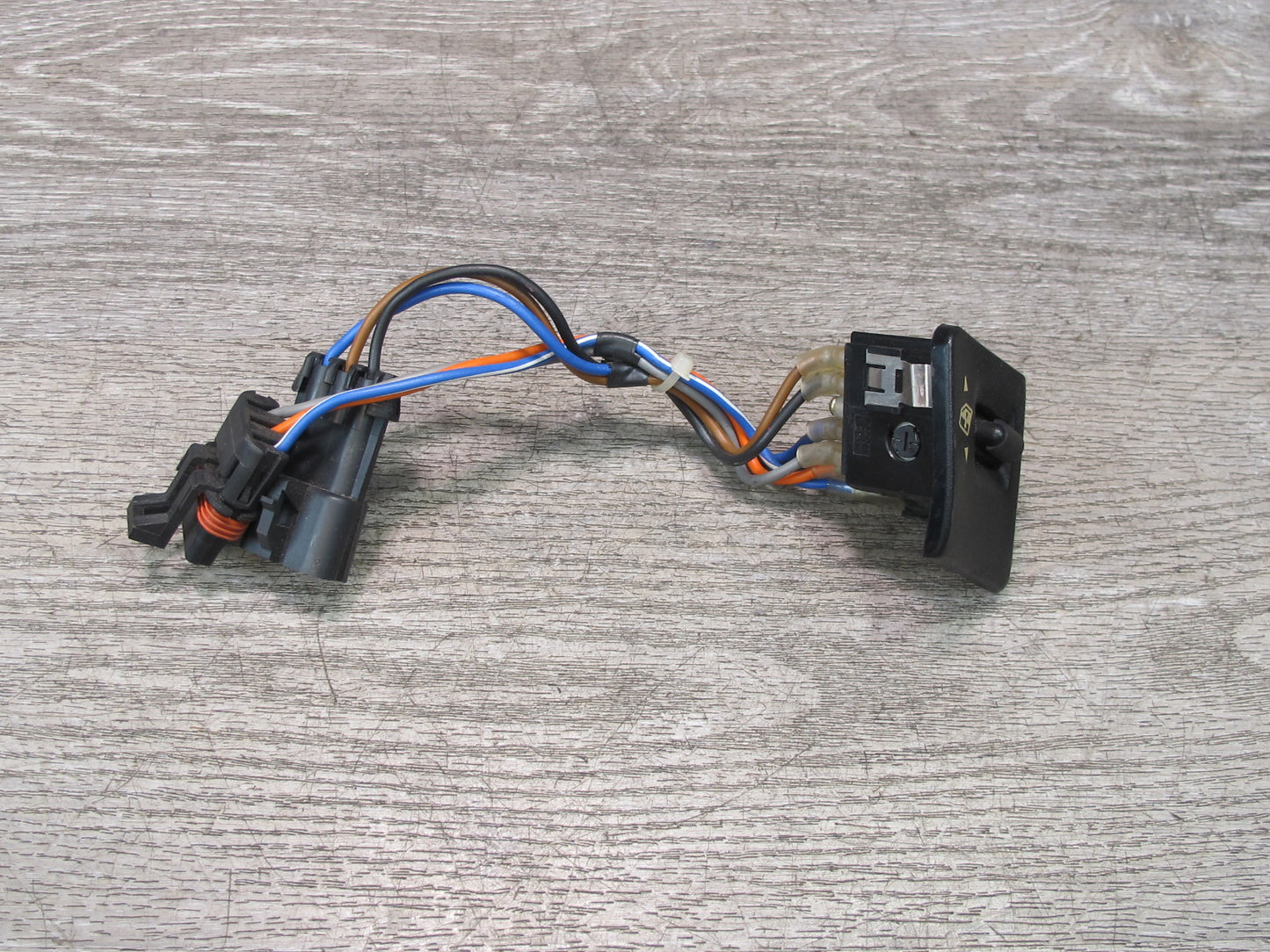 92-93 Chevrolet Corvette C4 Right Door Power Window Switch 10161835 OEM