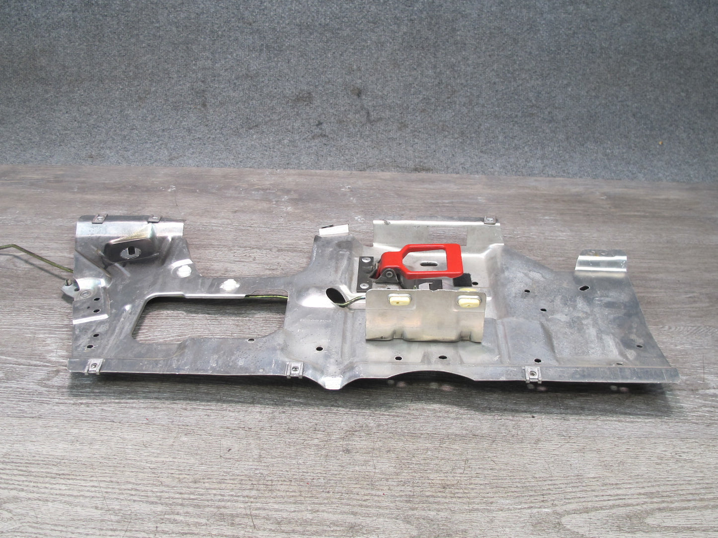 90-93 Chevrolet Corvette C4 Left Inner Door Mounting Panel w Handle OEM