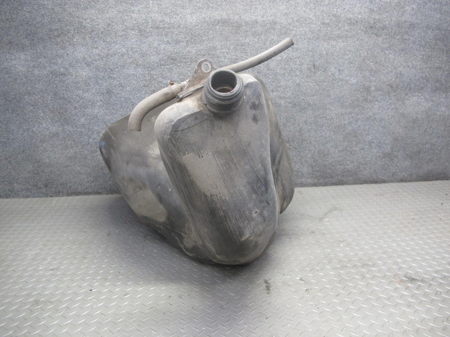 1984-1995 Porsche 928 S Fuel Gas Tank Unit 92820100303