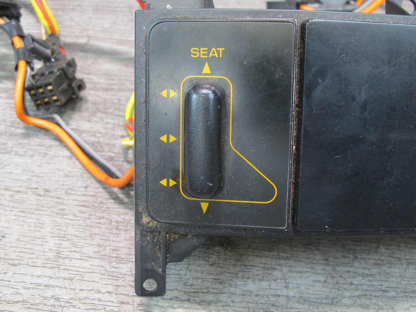 92-93 Chevrolet Corvette C4 Front Left & Right Seat Switch w Wiring 10161842 OEM