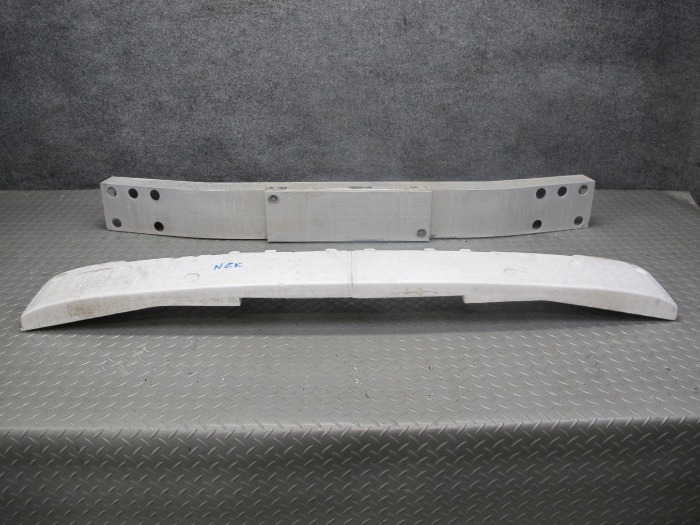 04-09 Nissan 350Z Z33 Convertible Rear Bumper Reinforcement w Foam Absorber OEM