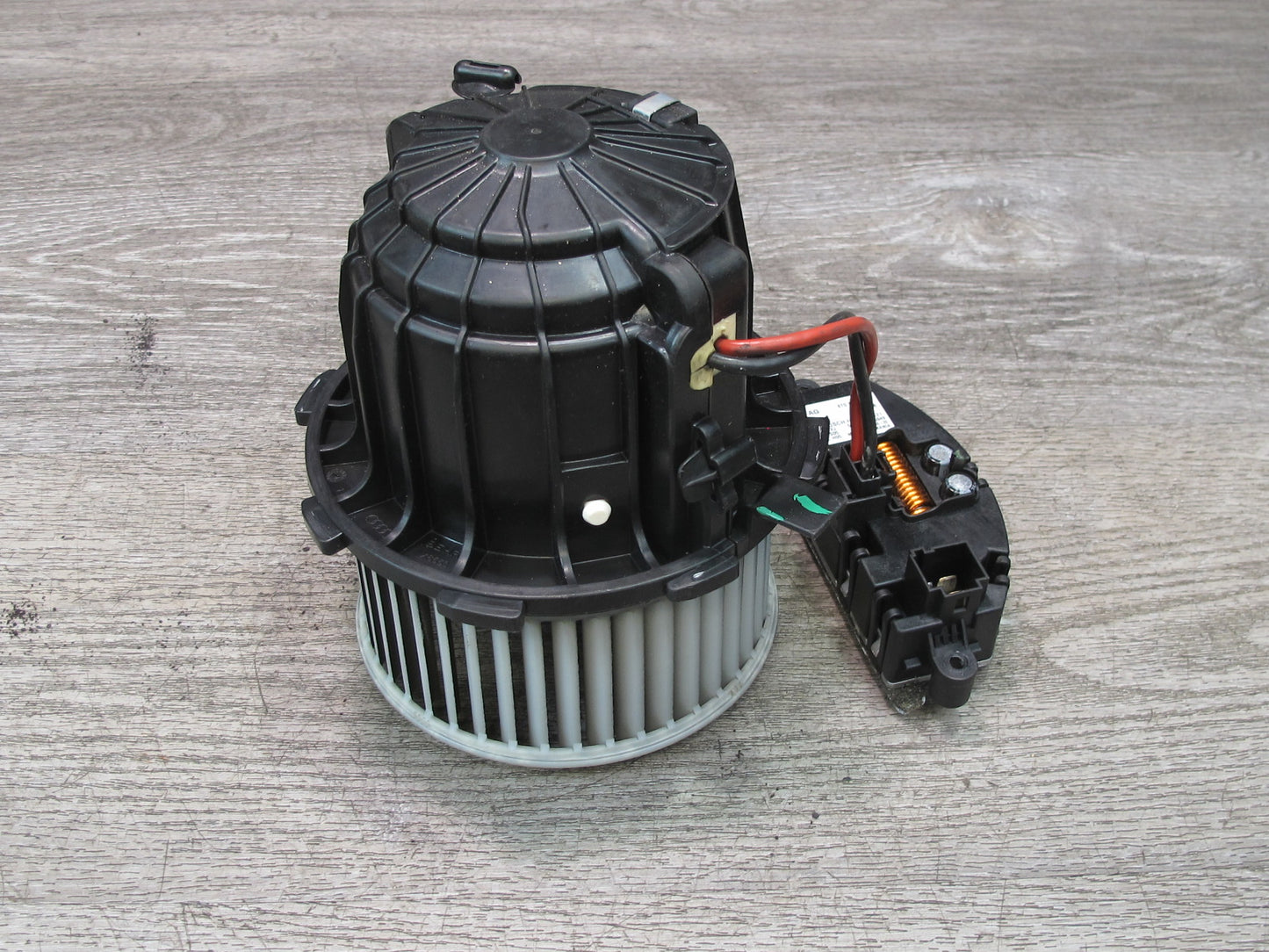 2015-2018 Porsche Macan A/C Heater Blower Motor Fan w Resistor