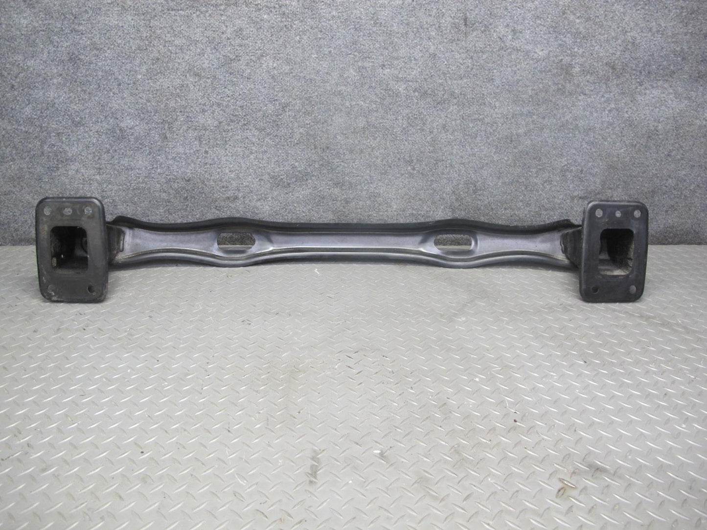 2008-2014 BMW E70 E71 X6 X6M Rear Bumper Impact Reinforcement Bar 7158449
