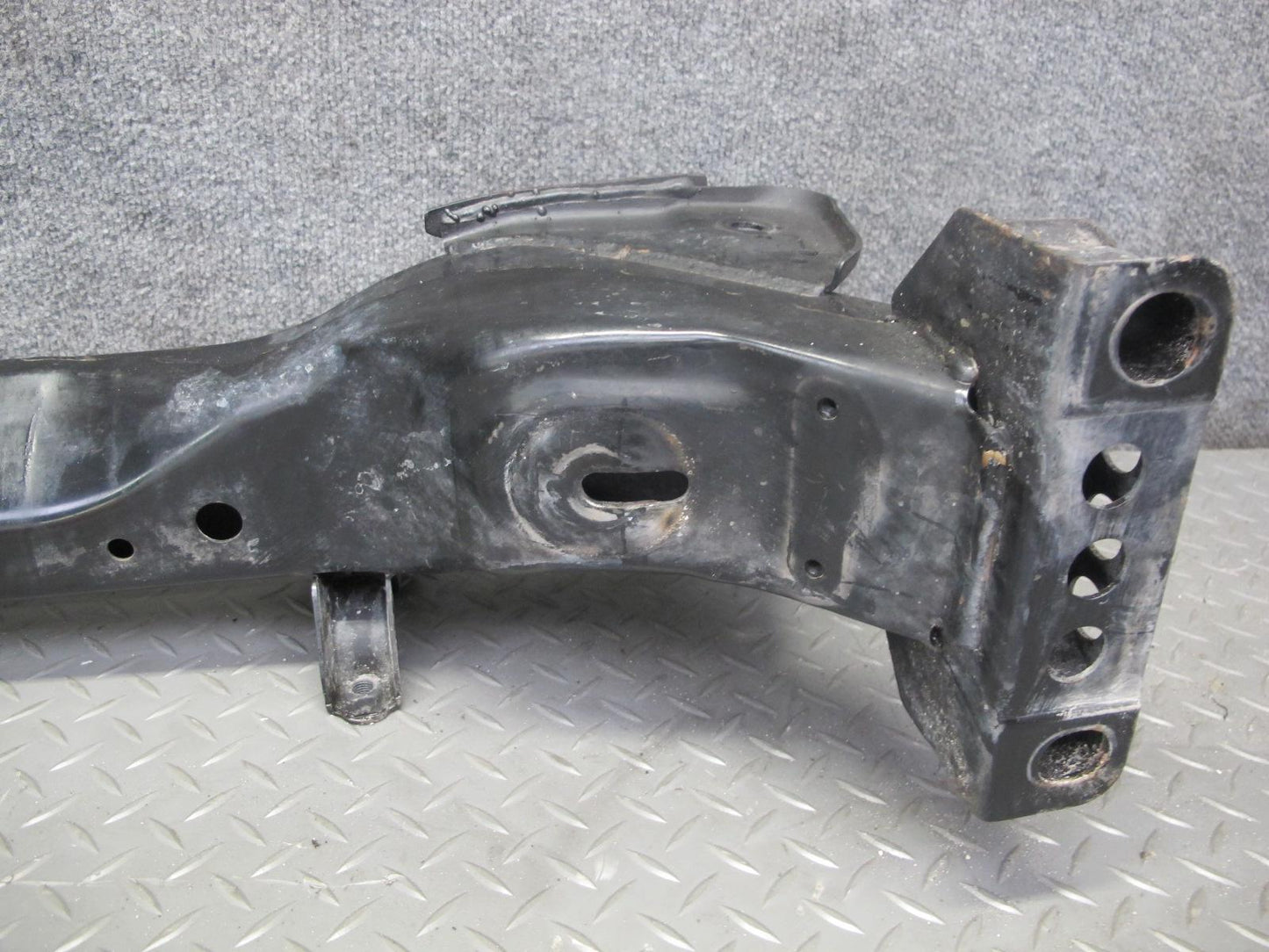 03-09 Nissan 350Z Z33 Front Suspension Subframe Crossmember 51K Miles OEM