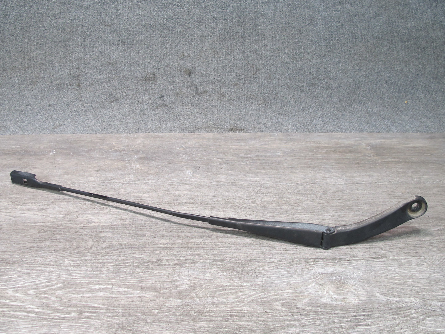 2015-2025 Porsche Macan Front Left & Right Windshield Wiper Arm Set of 2