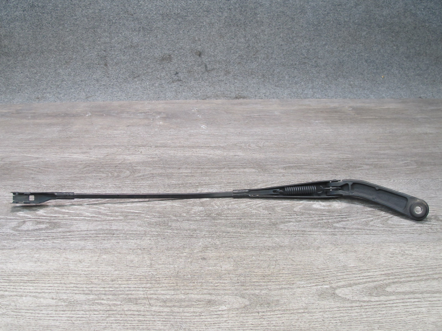 2015-2025 Porsche Macan Front Left & Right Windshield Wiper Arm Set of 2