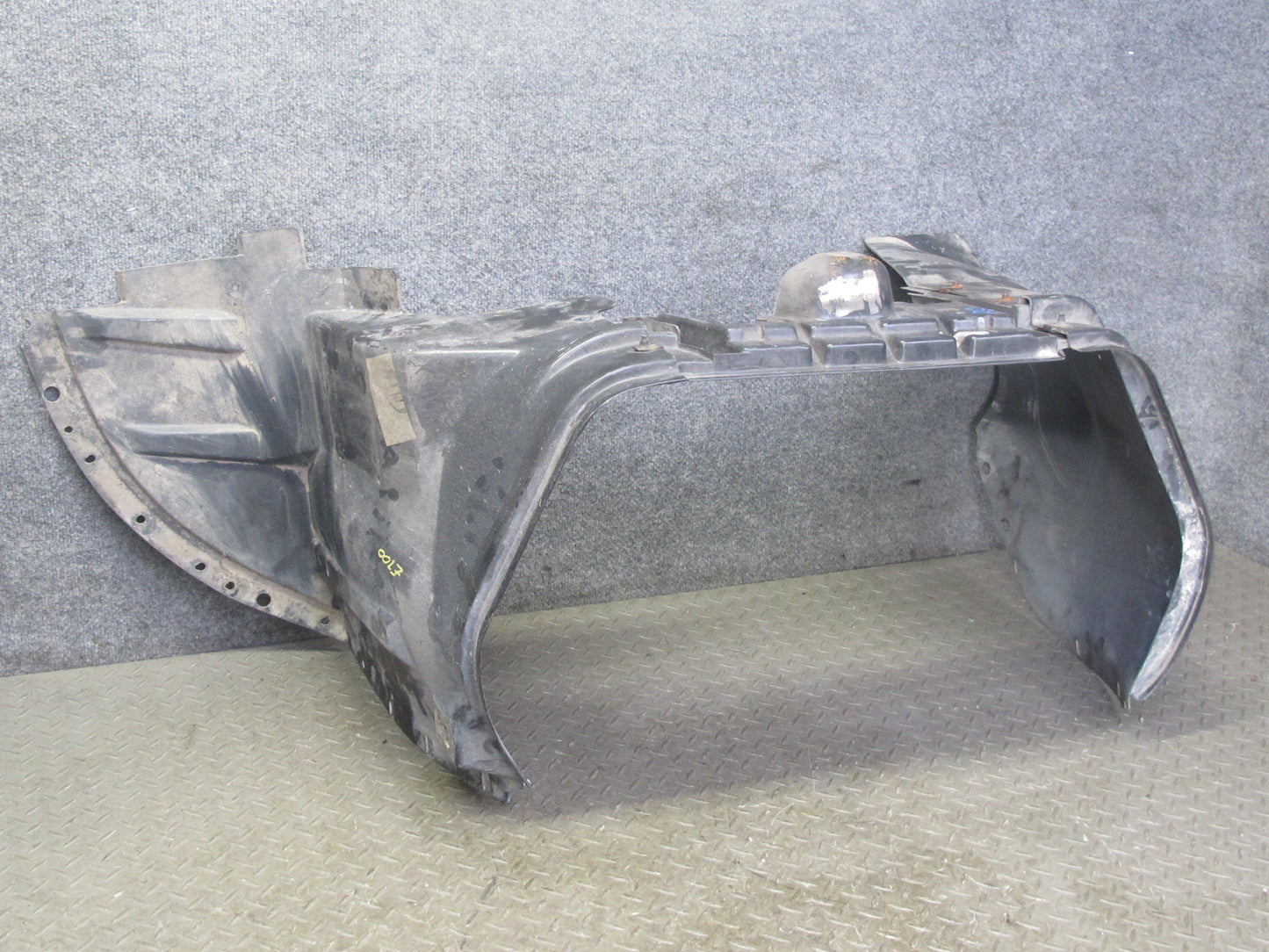 91-96 Chevrolet Corvette C4 Front Left Fender Liner Splash Shield Guard OEM