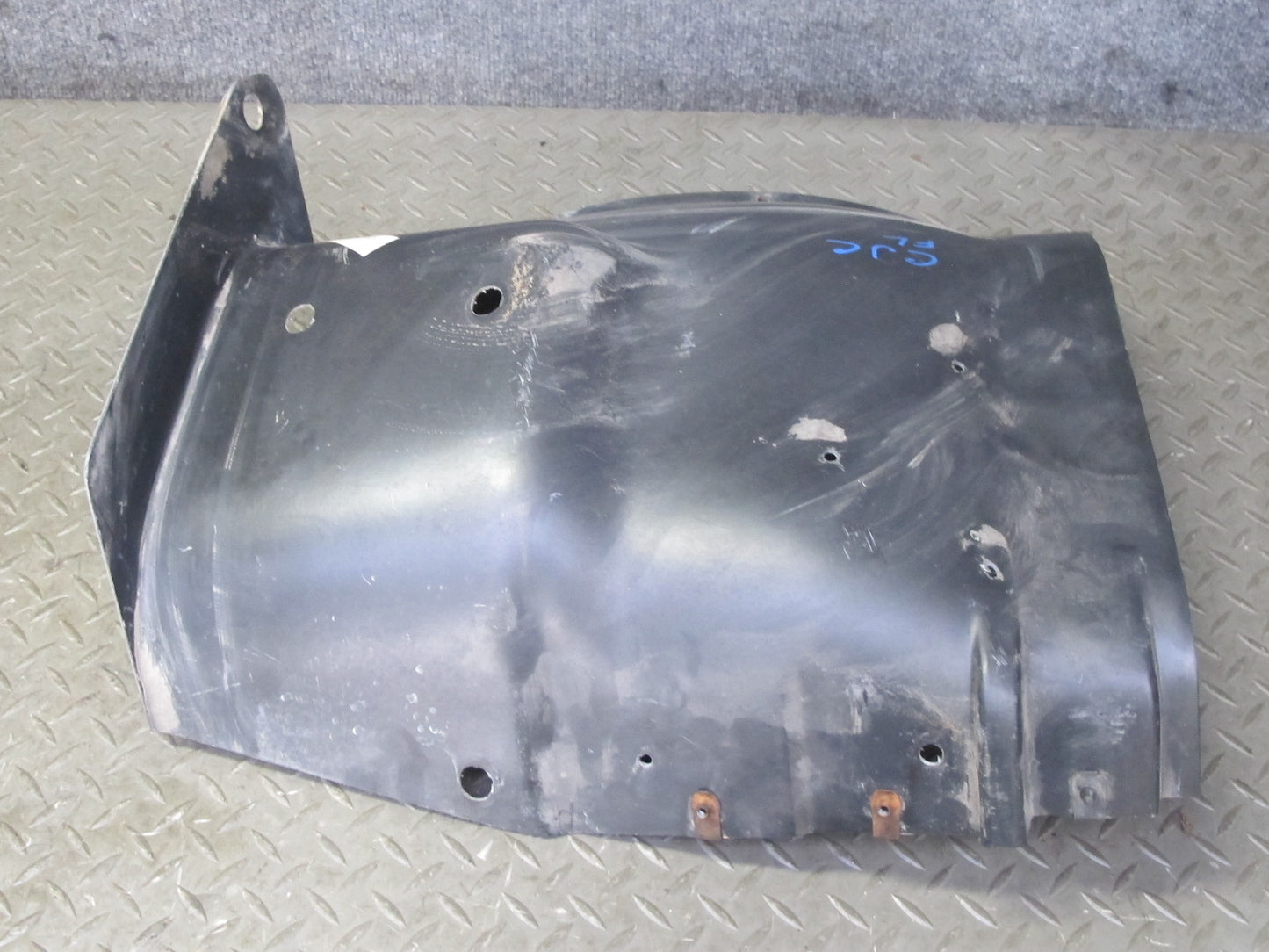 91-96 Chevrolet Corvette C4 Front Left Fender Liner Splash Shield Guard OEM