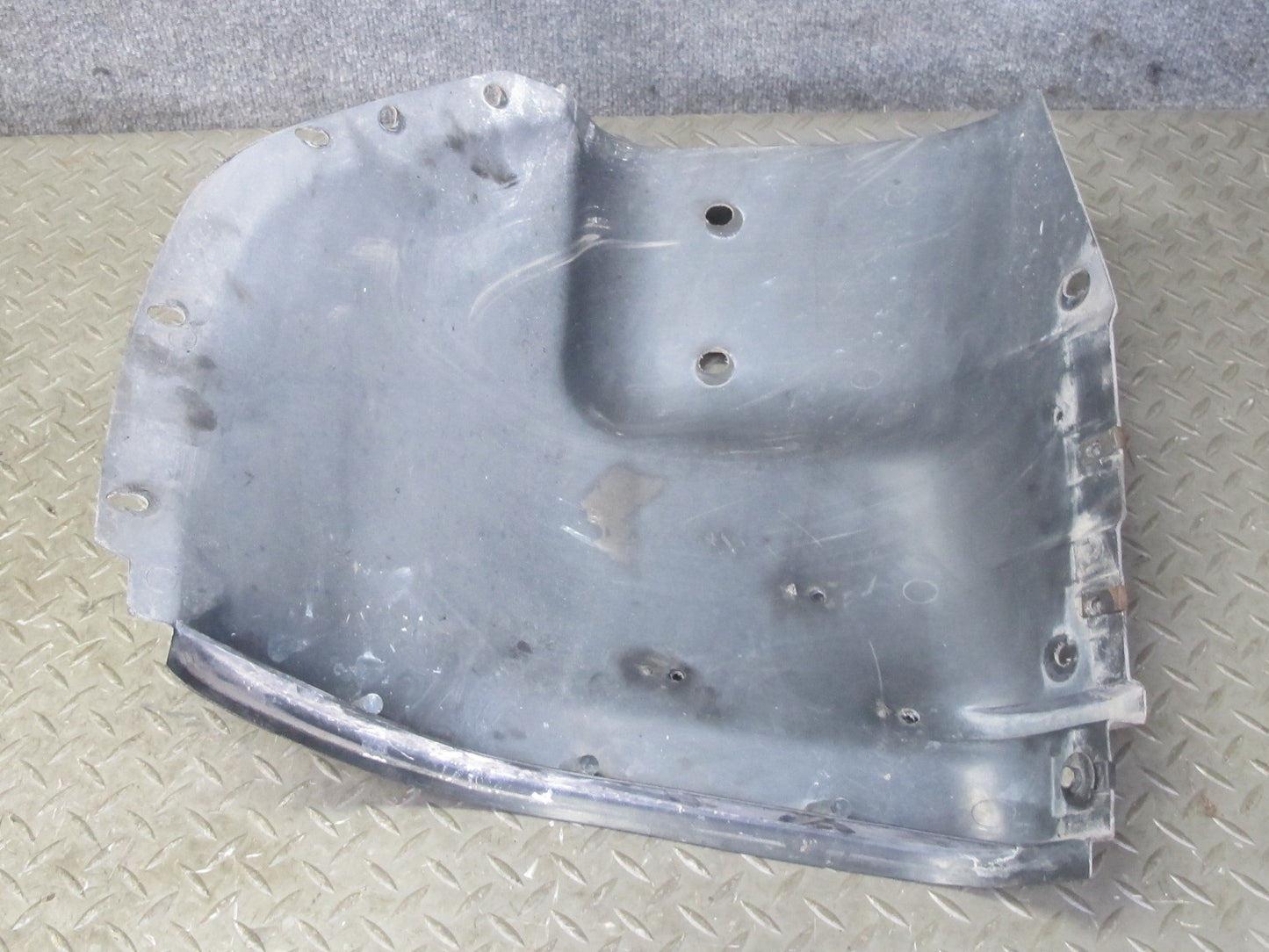 91-96 Chevrolet Corvette C4 Front Left Fender Liner Splash Shield Guard OEM
