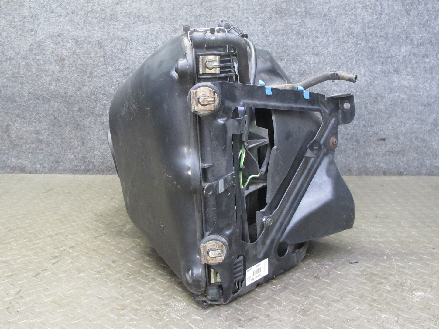 1997-2004 Porsche Boxster 986 Left Engine Radiator Fan Condenser Shroud Assy