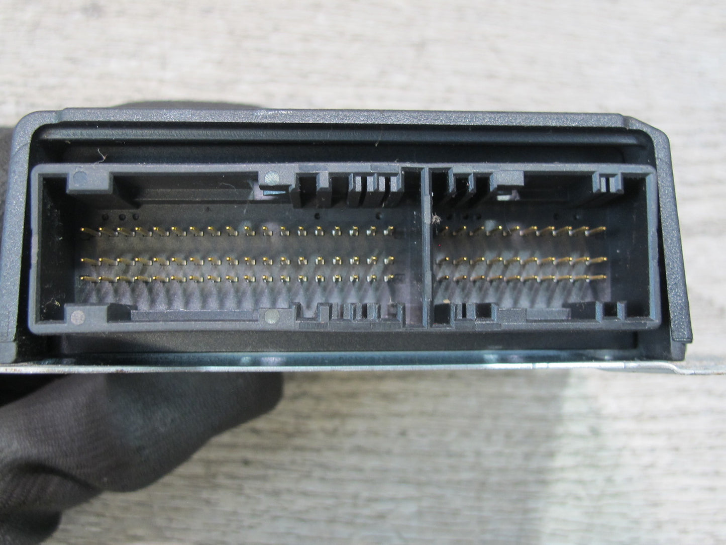2017-2020 Maserati Levante M161 Data Restraint Diagnostic Control Module
