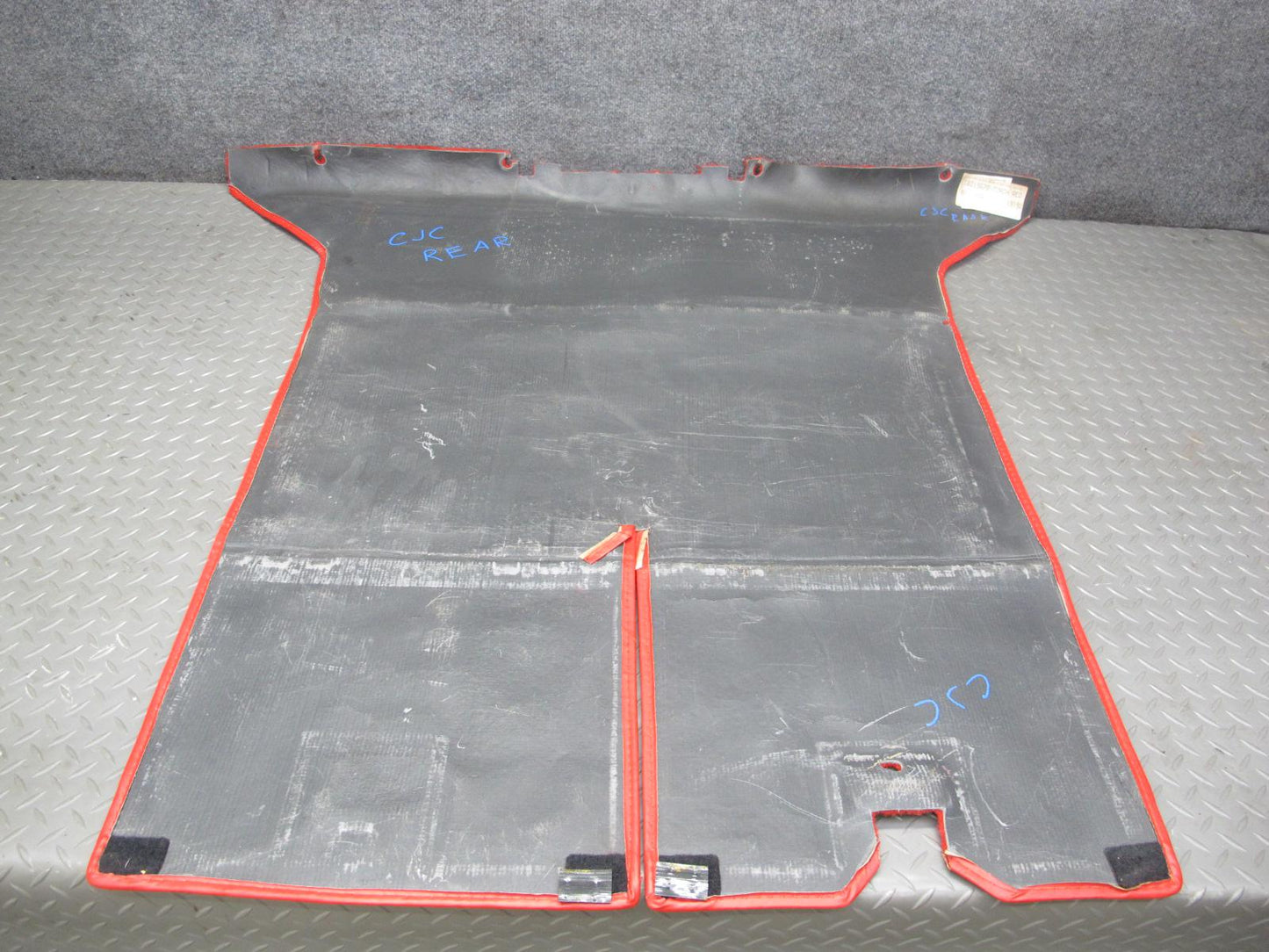 1993 Chevrolet Corvette C4 Hatch 18pcs Interior Trunk Carpet Trim Set RED OEM