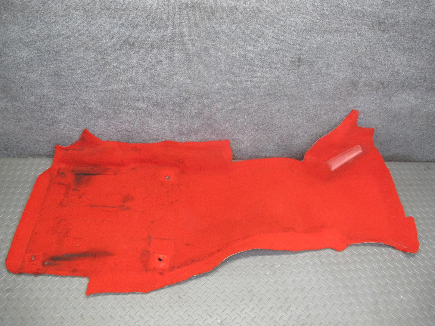 1993 Chevrolet Corvette C4 Hatch 18pcs Interior Trunk Carpet Trim Set RED OEM