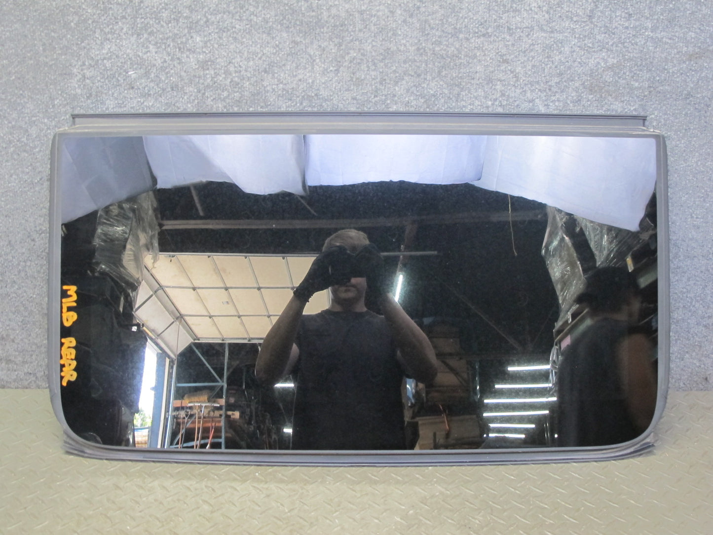 2017-2020 Maserati Levante M161 Rear Sunroof Glass Window Panel 6114130