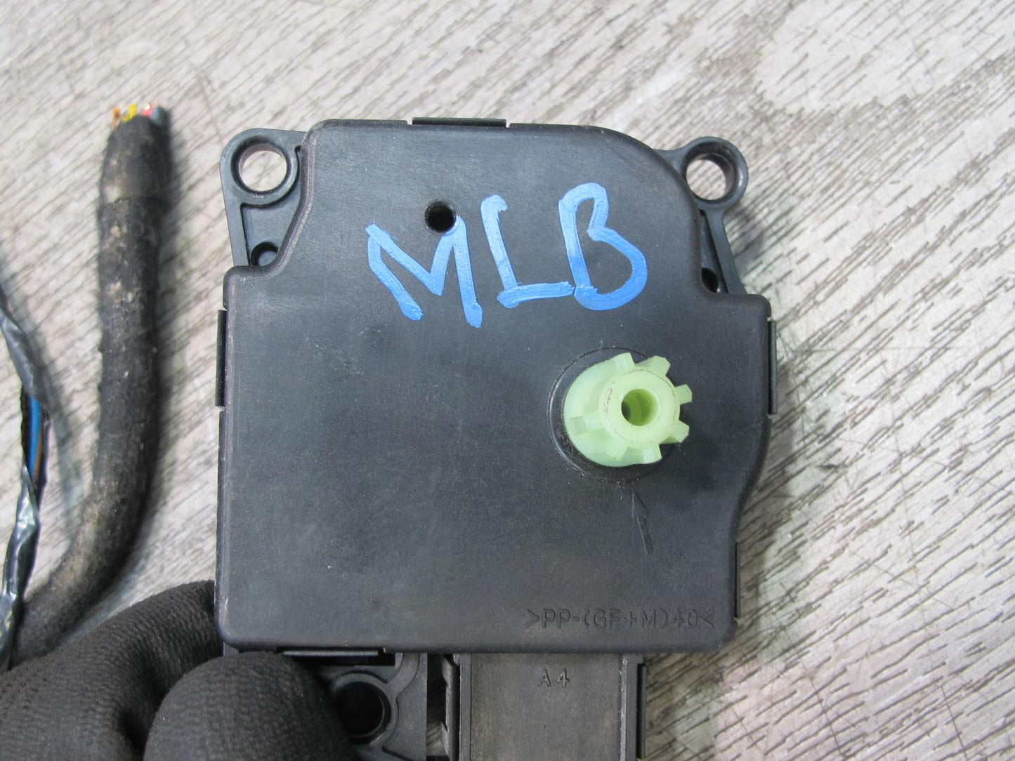 2017-2020 Maserati Levante M161 A/C Heater Flap Door Actuator Motor Wiring Set