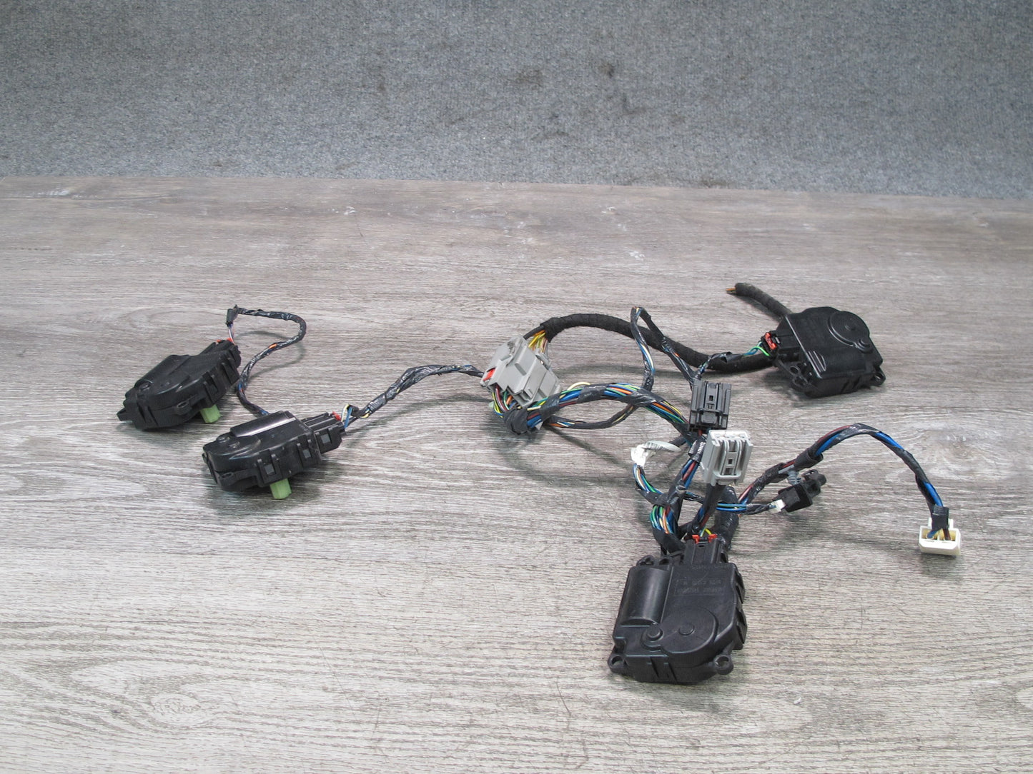 2017-2020 Maserati Levante M161 A/C Heater Flap Door Actuator Motor Wiring Set