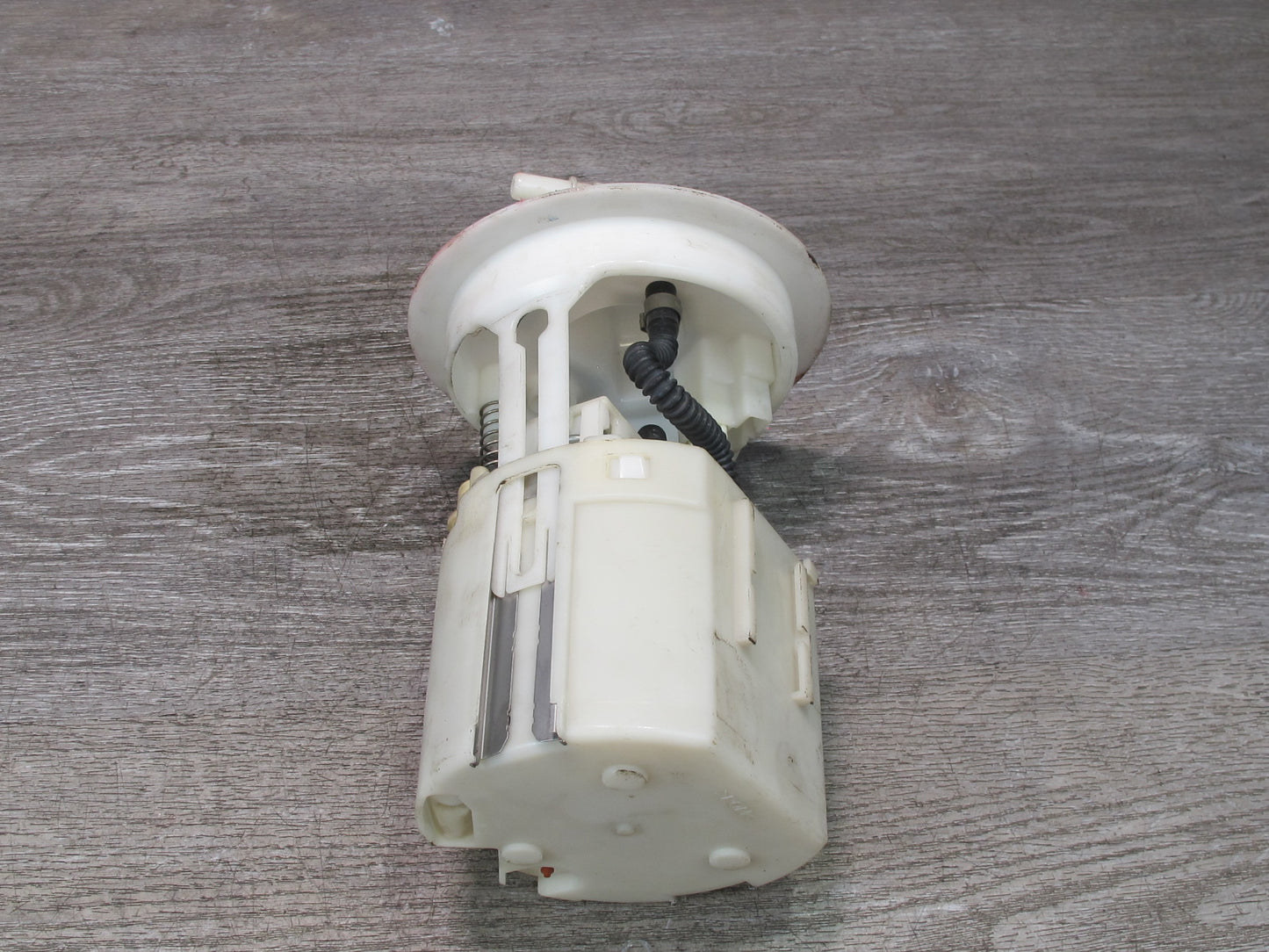 04-08 Mazda RX8 Fuel Gas Pump Assembly N3H1 OEM