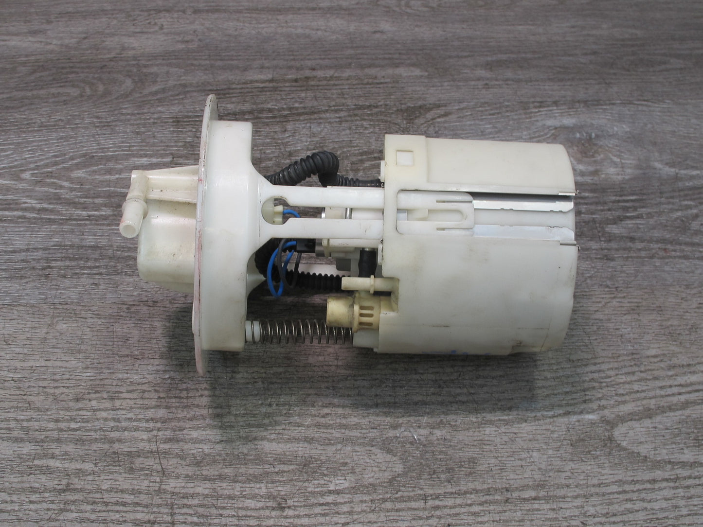 04-08 Mazda RX8 Fuel Gas Pump Assembly N3H1 OEM