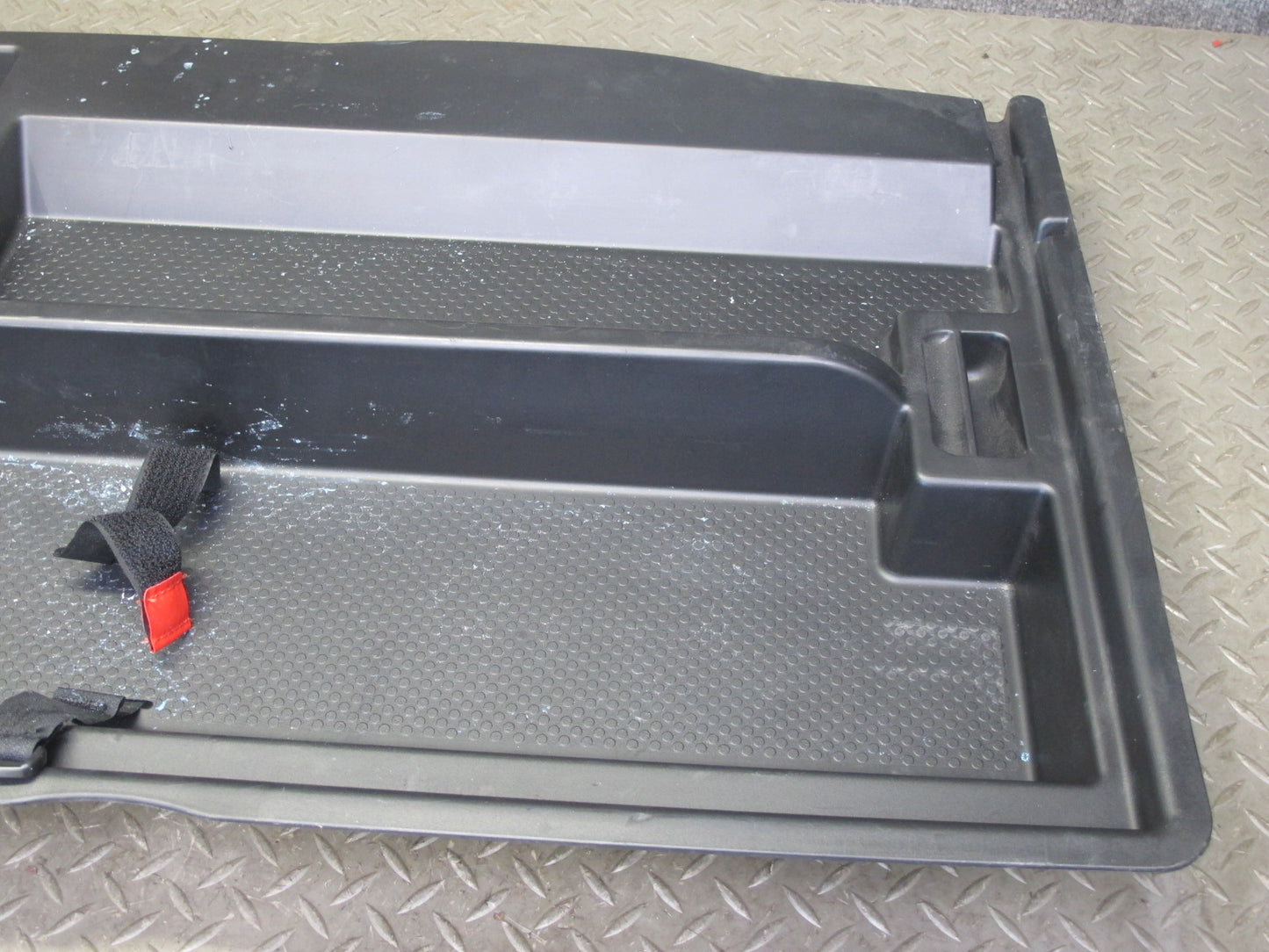 2017-2020 Maserati Levante M161 Rear Trunk Cargo Floor Tray Storage