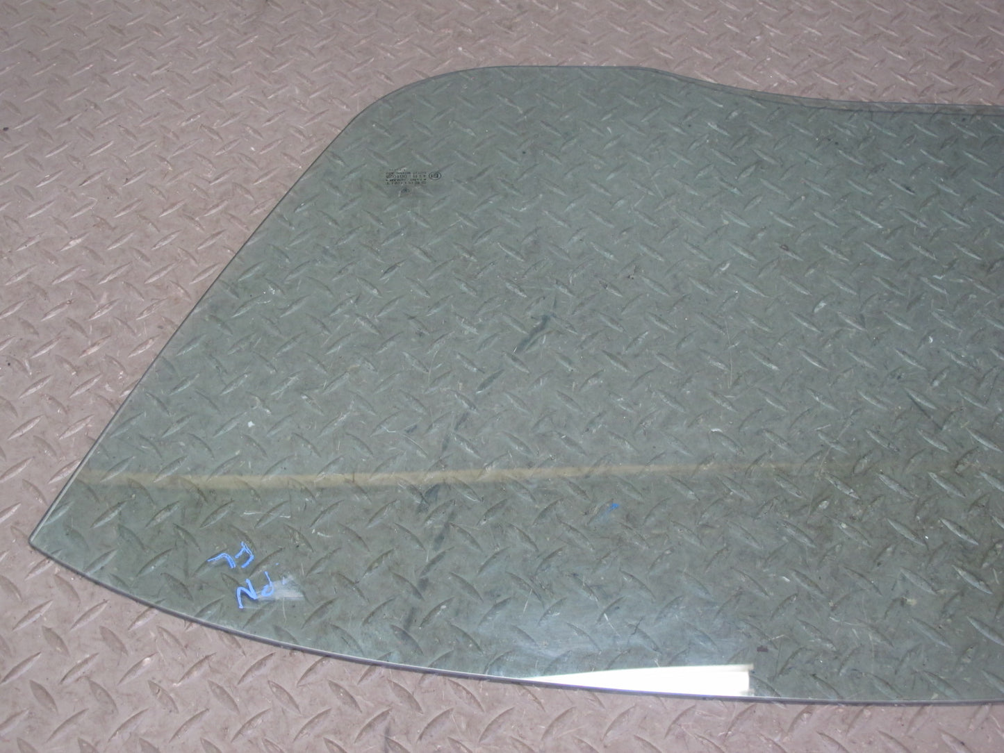 1999-2005 Porsche 911 Carrera 996 Convertible Left Door Glass Window