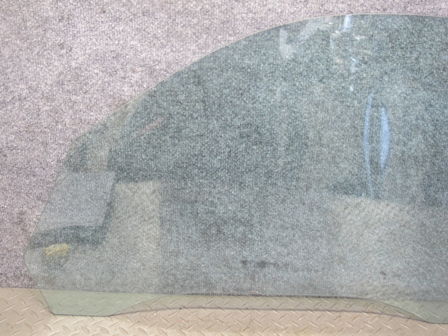 1999-2005 Porsche 911 Carrera 996 Convertible Right Door Glass Window