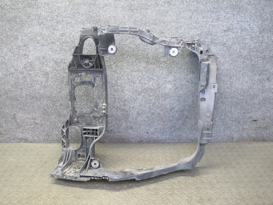 2015-2018 Porsche Macan Front Left Intercooler Mount Bracket Support 95B805295