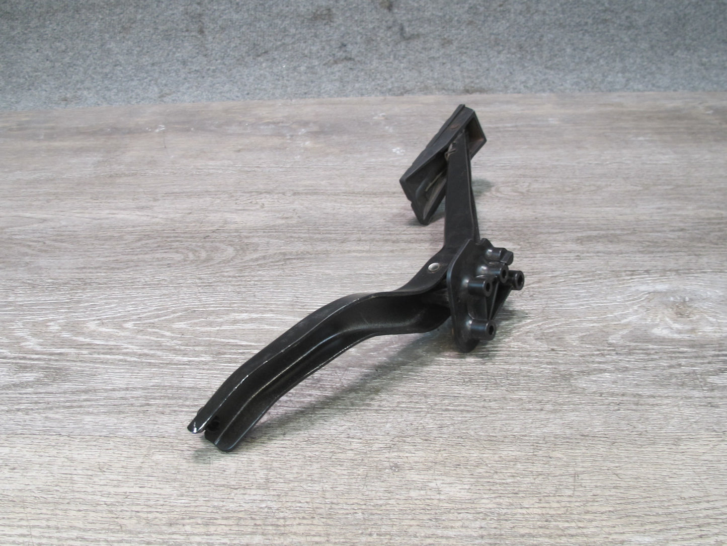 92-96 Chevrolet Corvette C4 Gas Accelerator Throttle & Brake Pedal Pad Set OEM