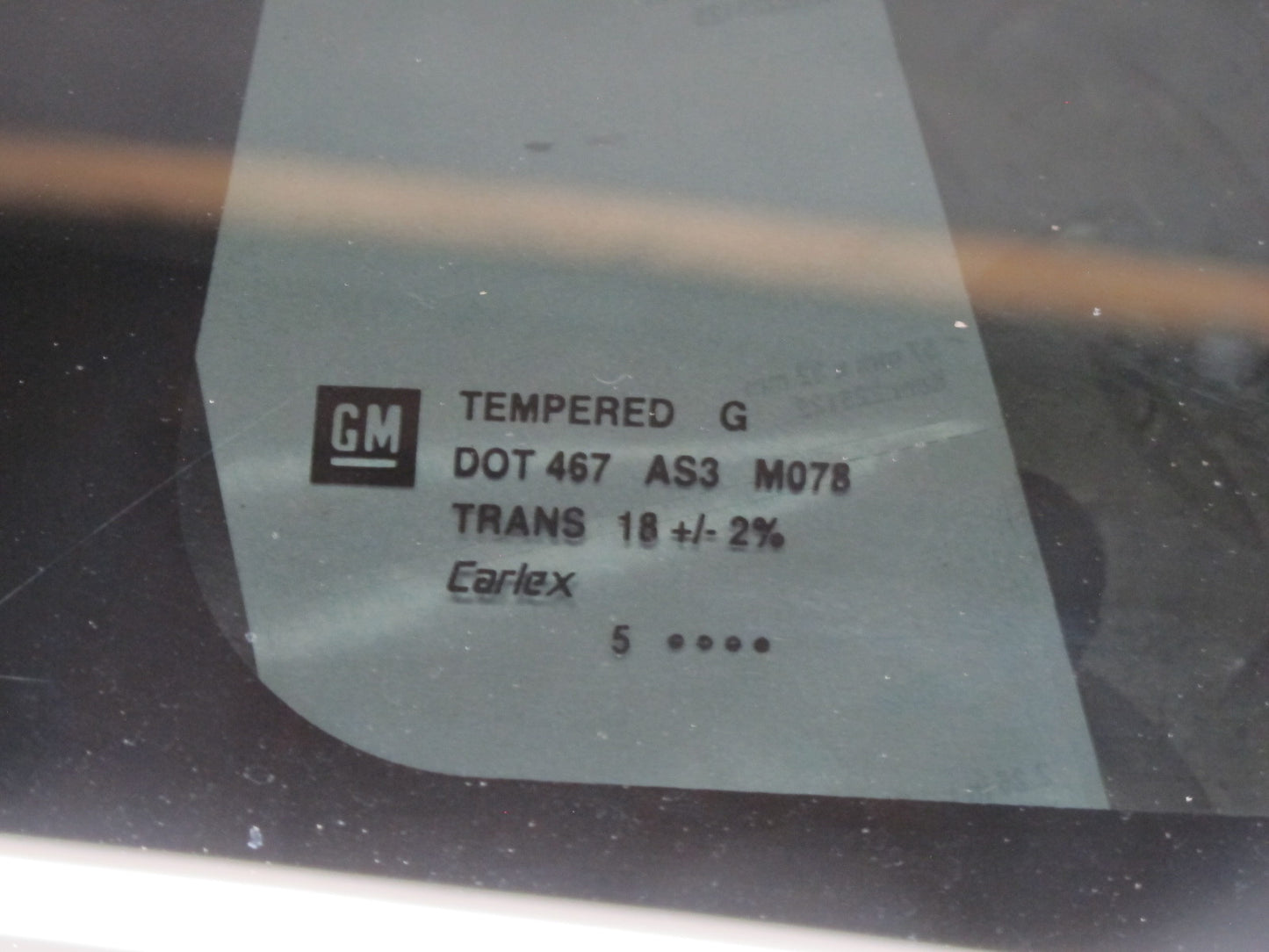 2003-2007 Hummer H2 Rear Right Quarter Glass Window