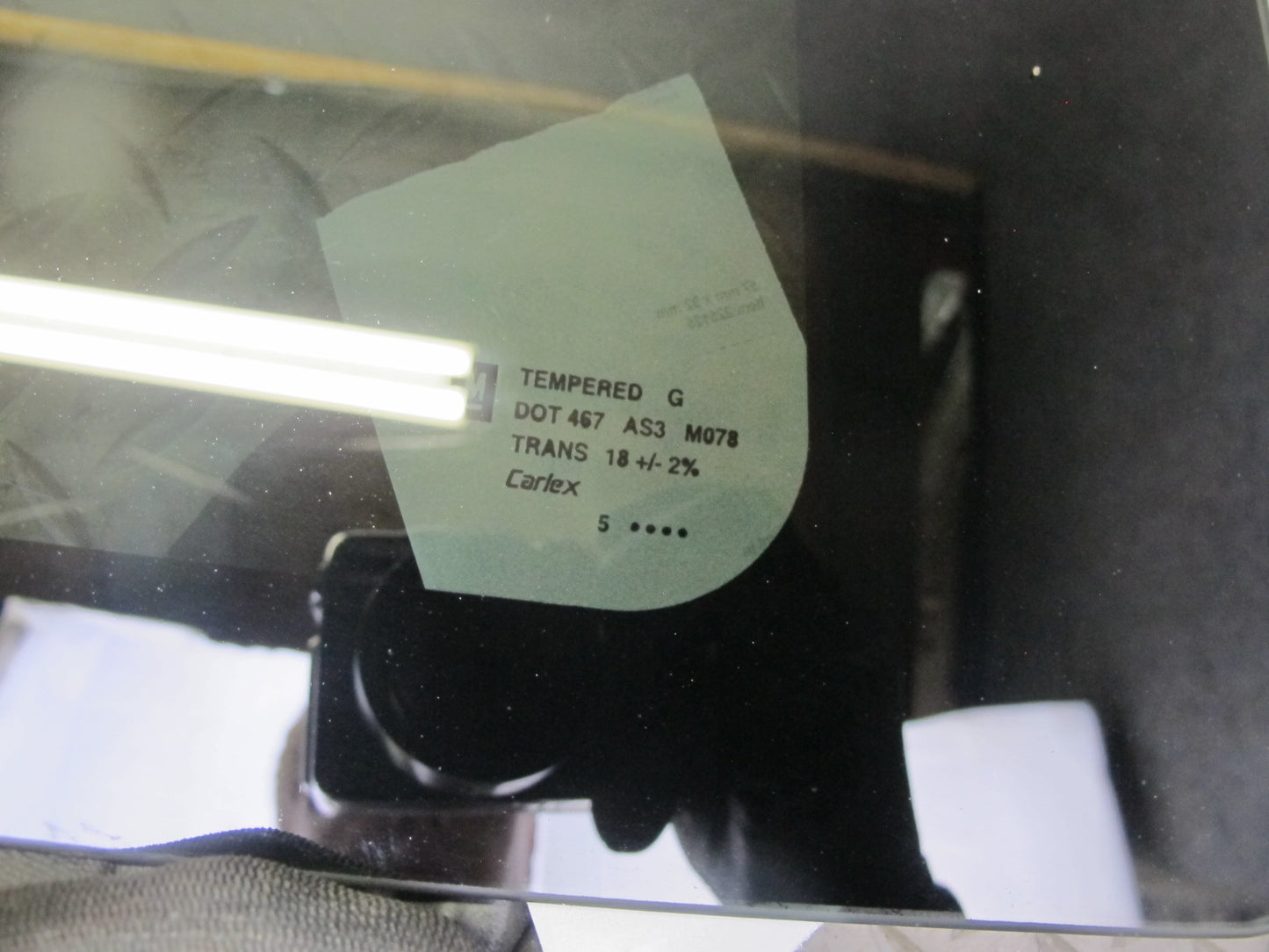 2003-2007 Hummer H2 Rear Left Quarter Glass Window